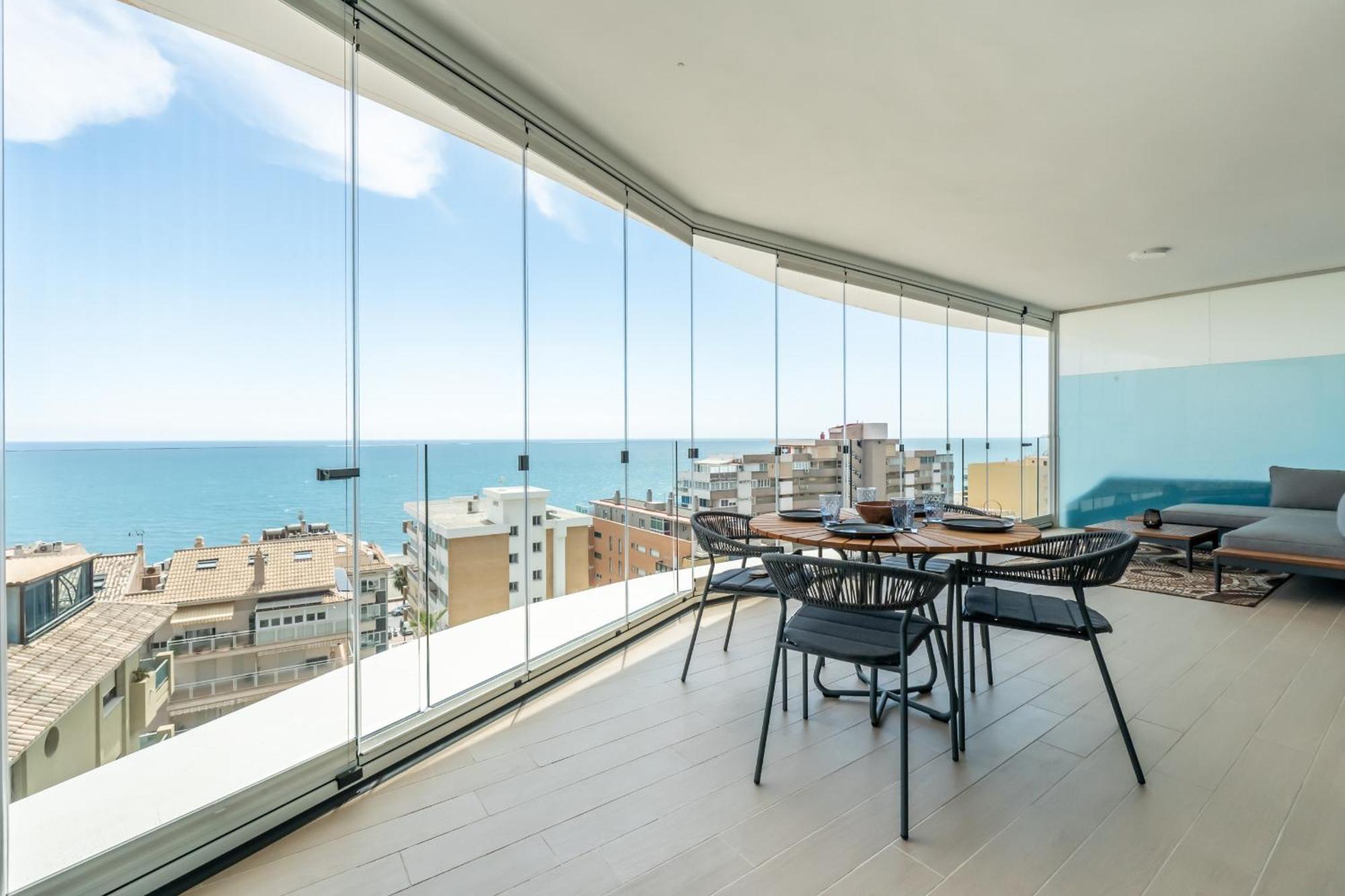 Apartment Amazing Sea Views - The Wave Ii, Pool And Sea View