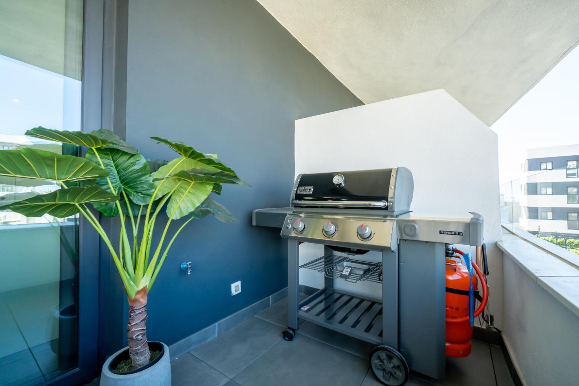Higueron West Viii - Casa Berit Brand New