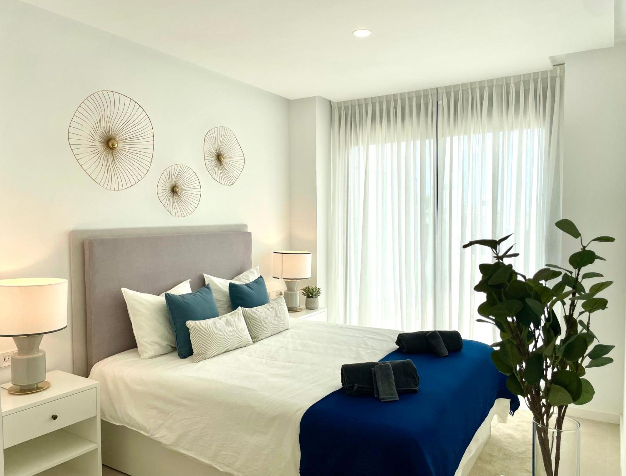 Magnificient 3 Bedroom By The *
