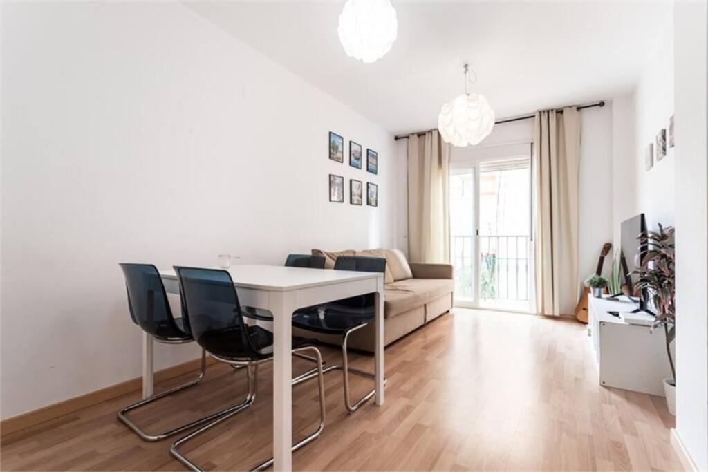 Centrico A 250 Metros De La Playa & Parking Apartment