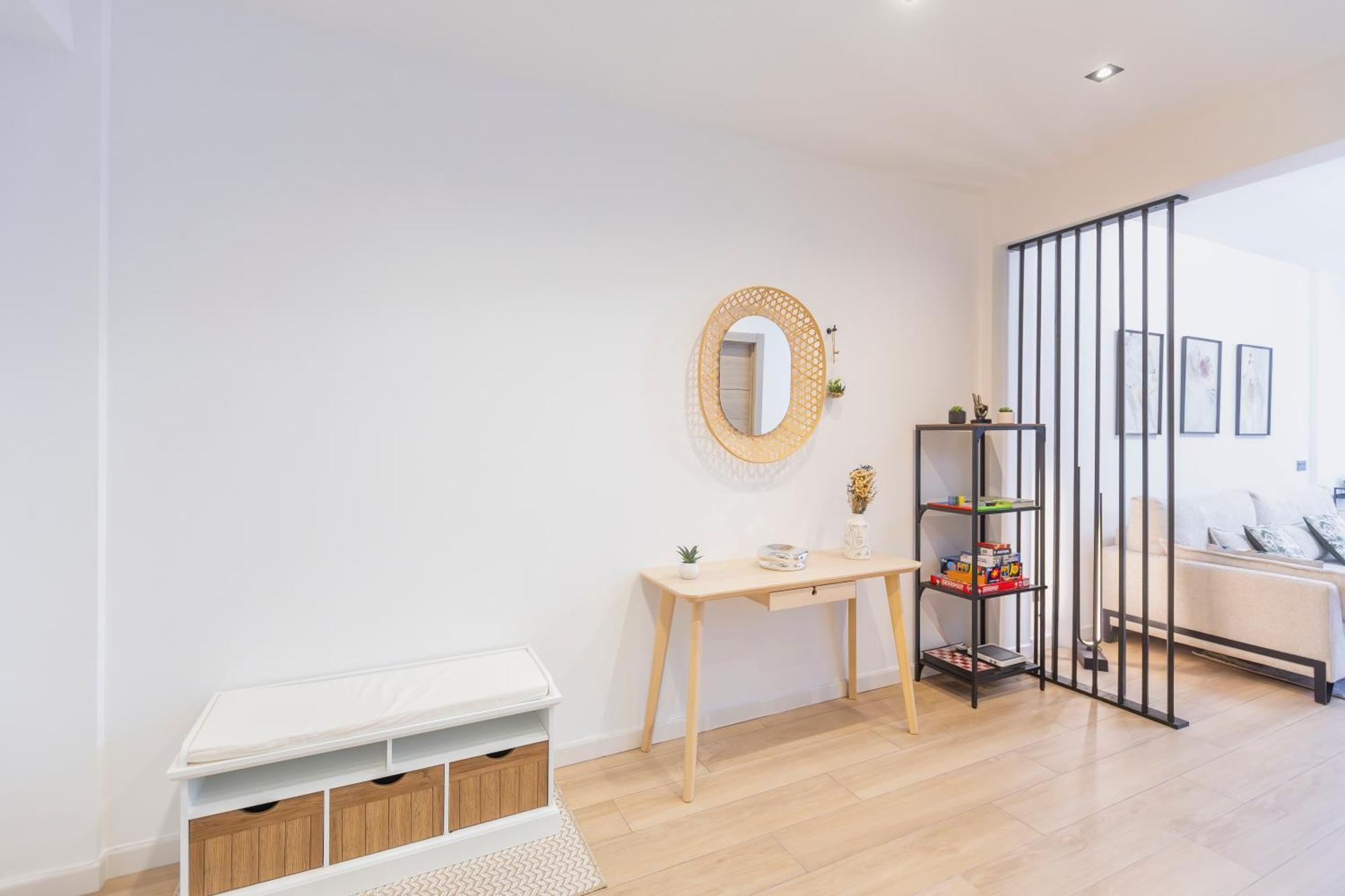 Fully Renovated In The Heart Of Fuengirola, 2 Min Walk To The *