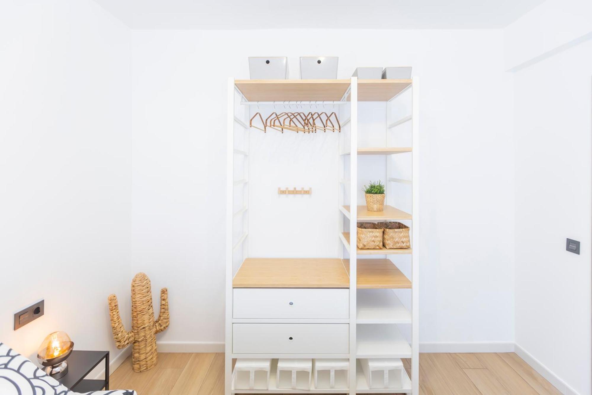 Fully Renovated In The Heart Of Fuengirola, 2 Min Walk To The