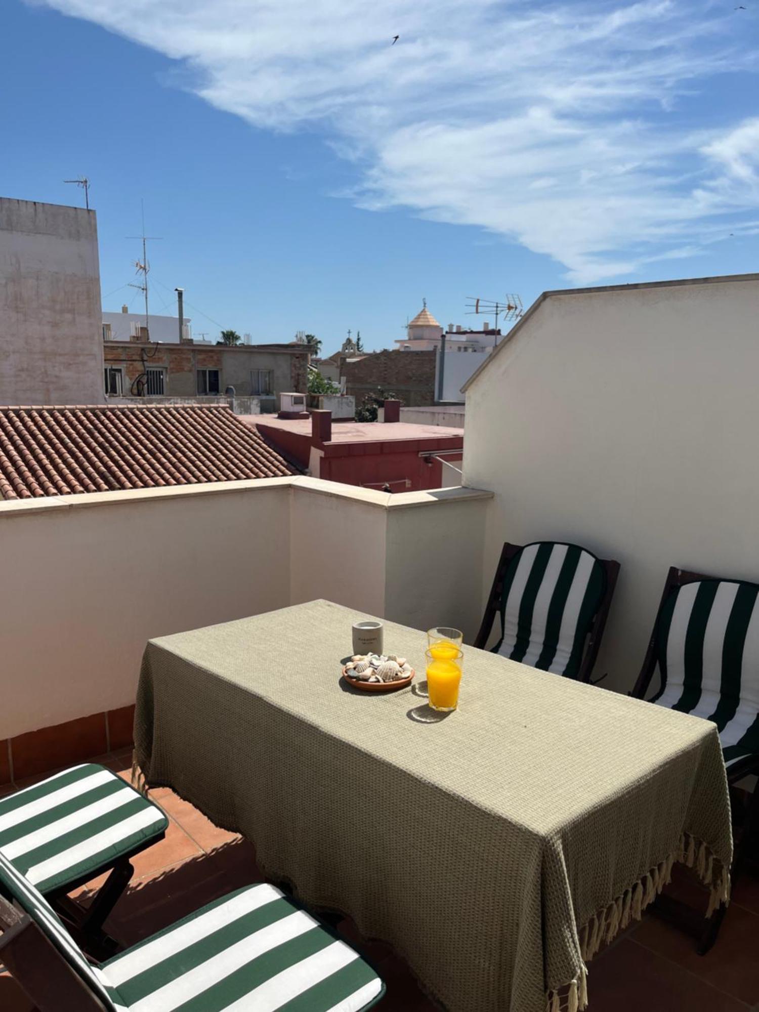 Lets In The Sun - Clavel Appartement Fuengirola