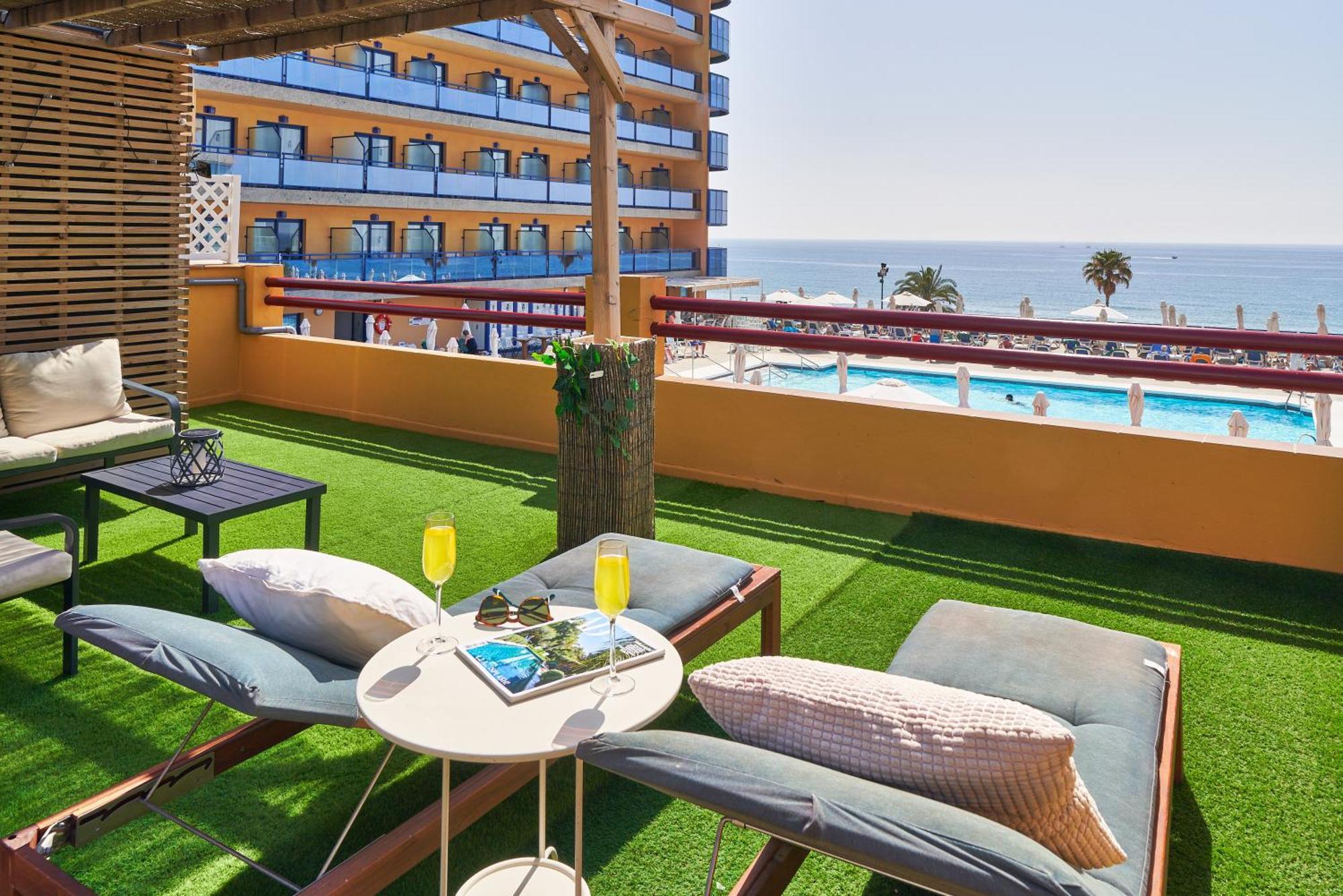 Perfect Location With Roof Terrace Apartment Fuengirola