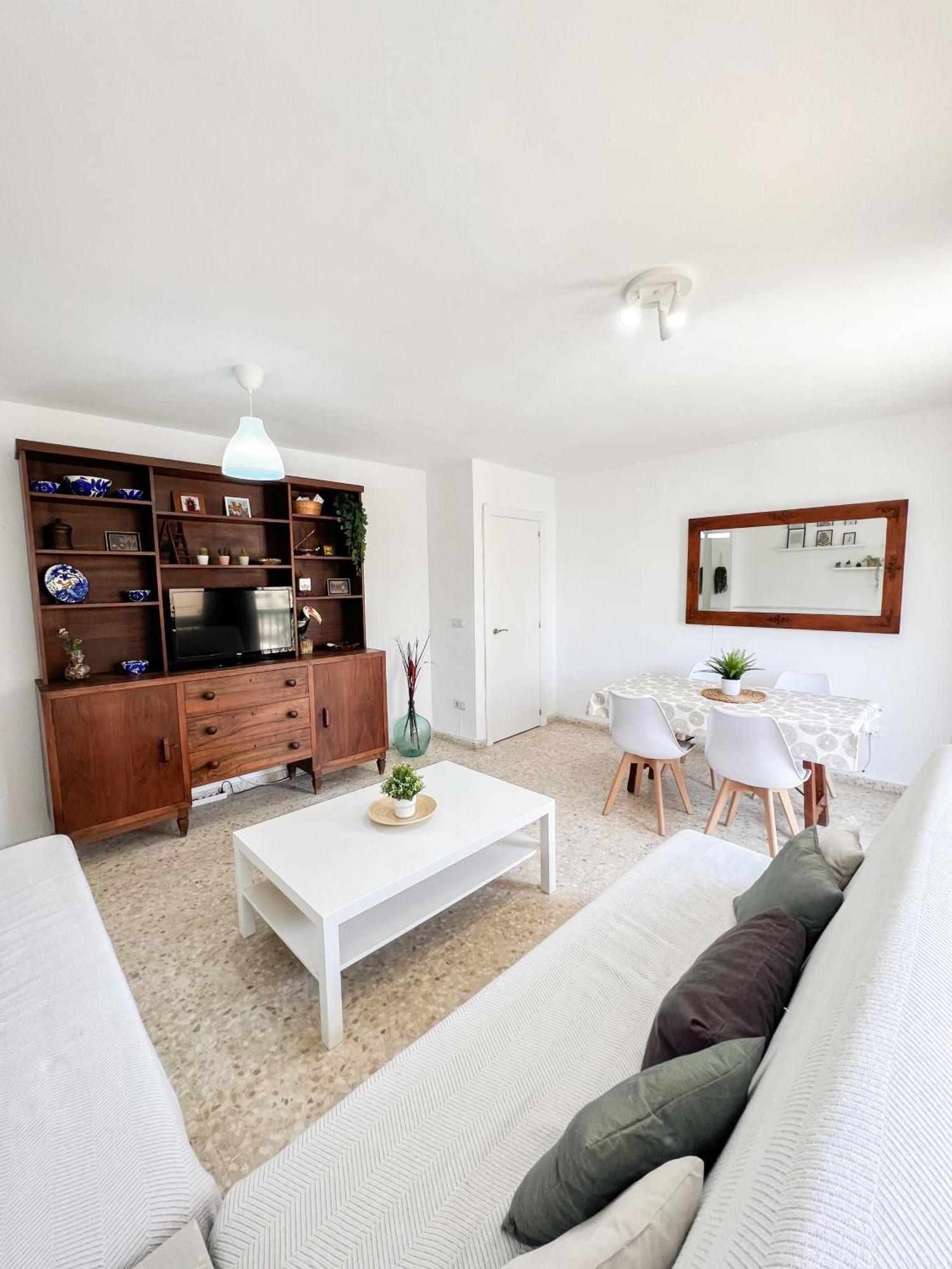 Apartment Bright And Cozy Flat By The