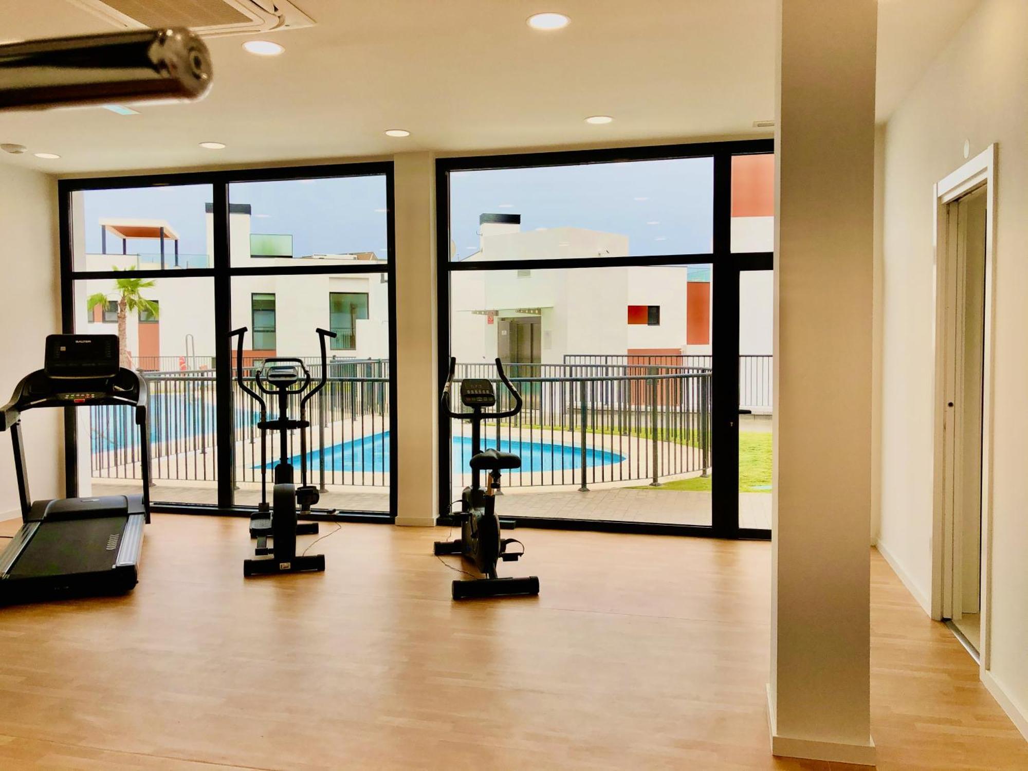 Appartement Upscale 3 Bedroom 300m From The
