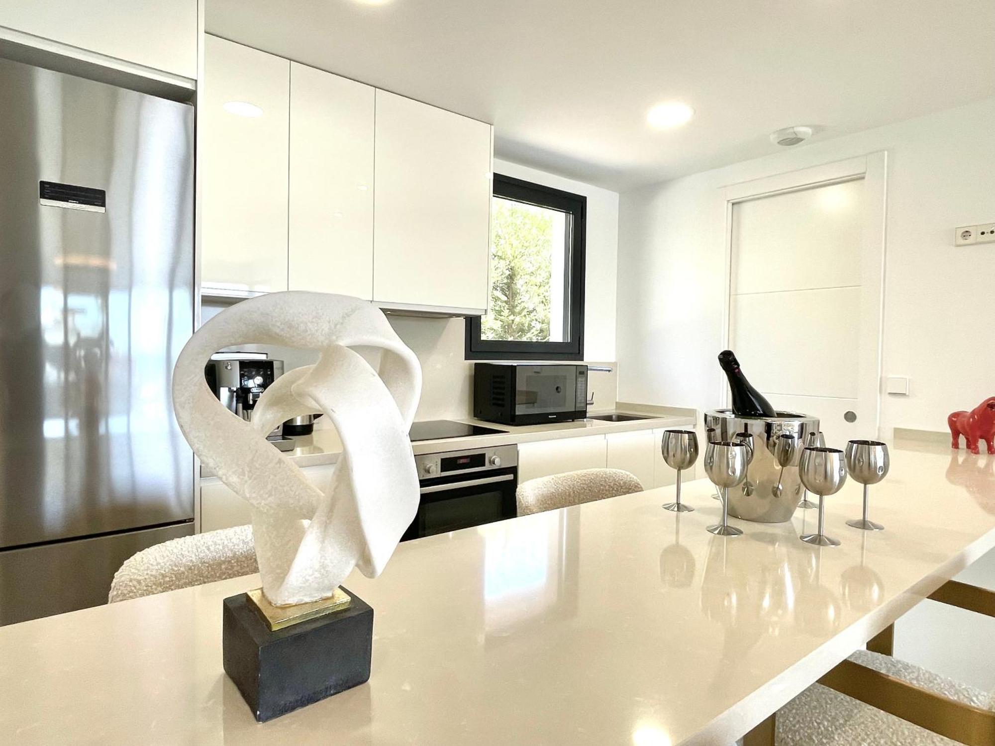 Appartement Upscale 3 Bedroom 300m From The Fuengirola