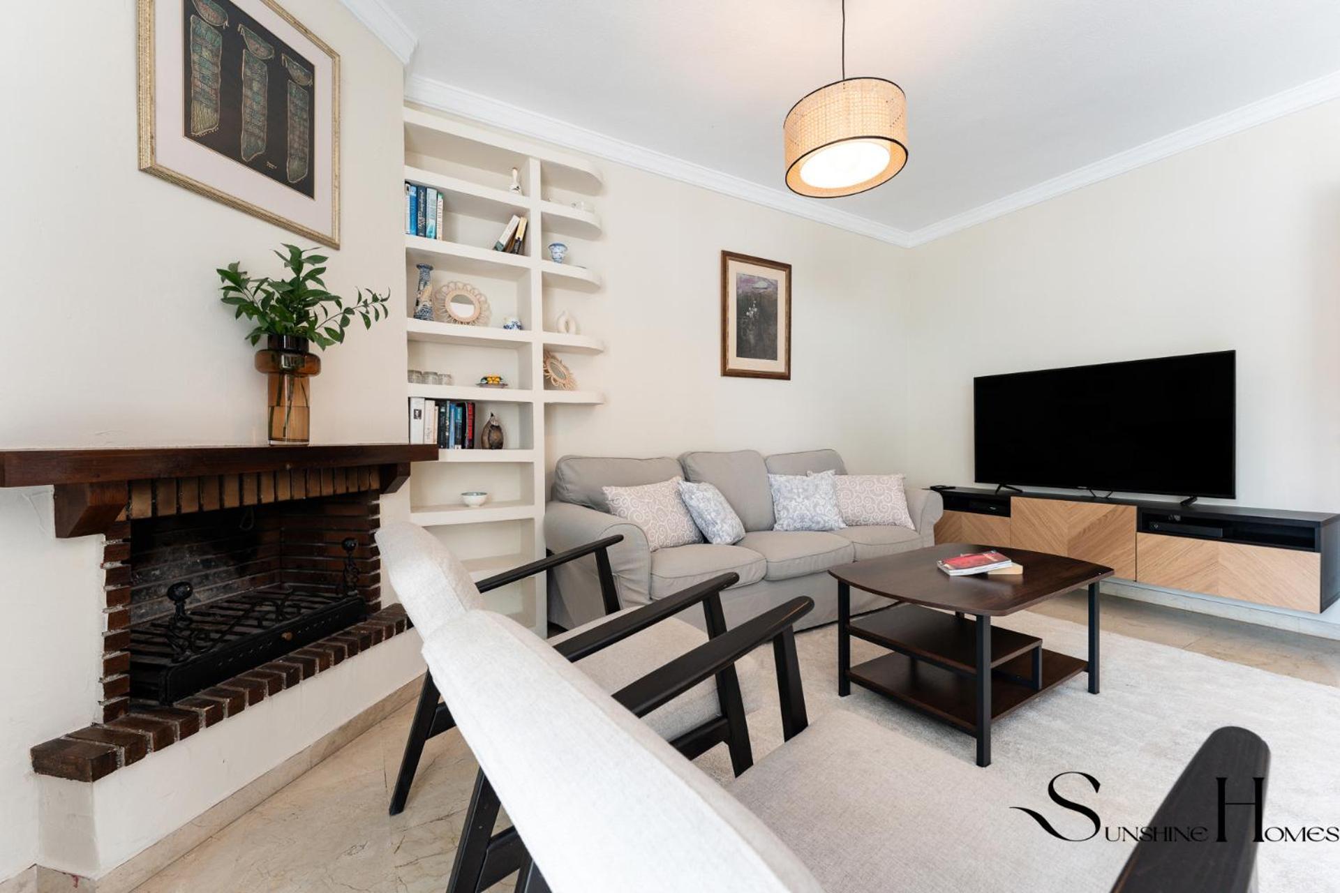 Apartamento Perfect Location 3 Bedrooms 2 Bath, Parking, Pool *