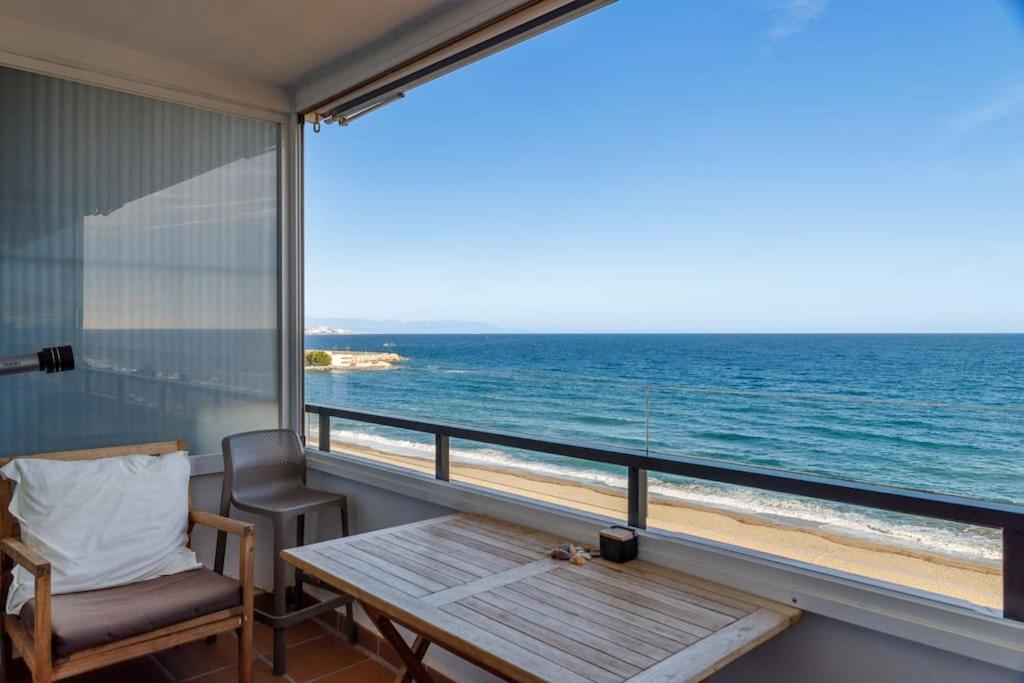 Apartment Astonishing Views By The Sea *