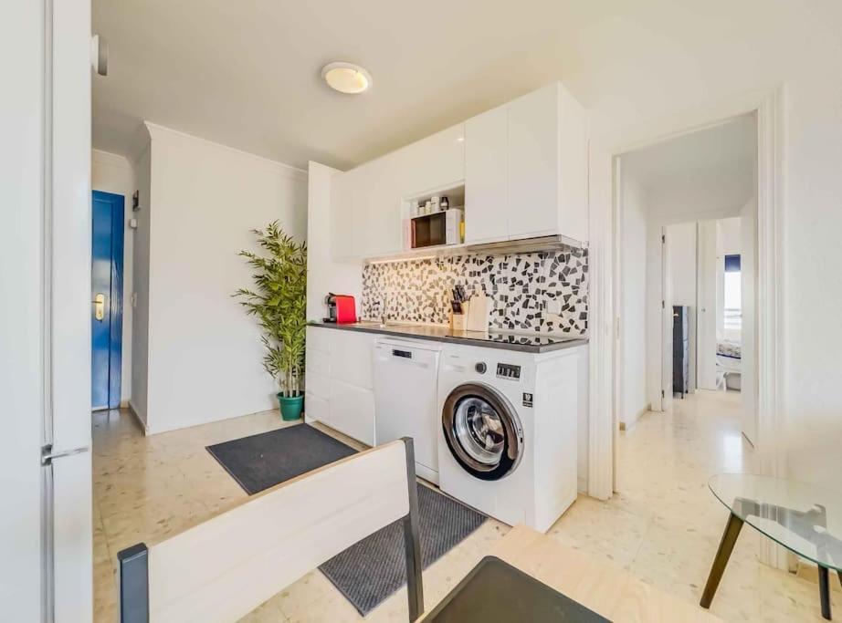 113 - Beachfront With Views,