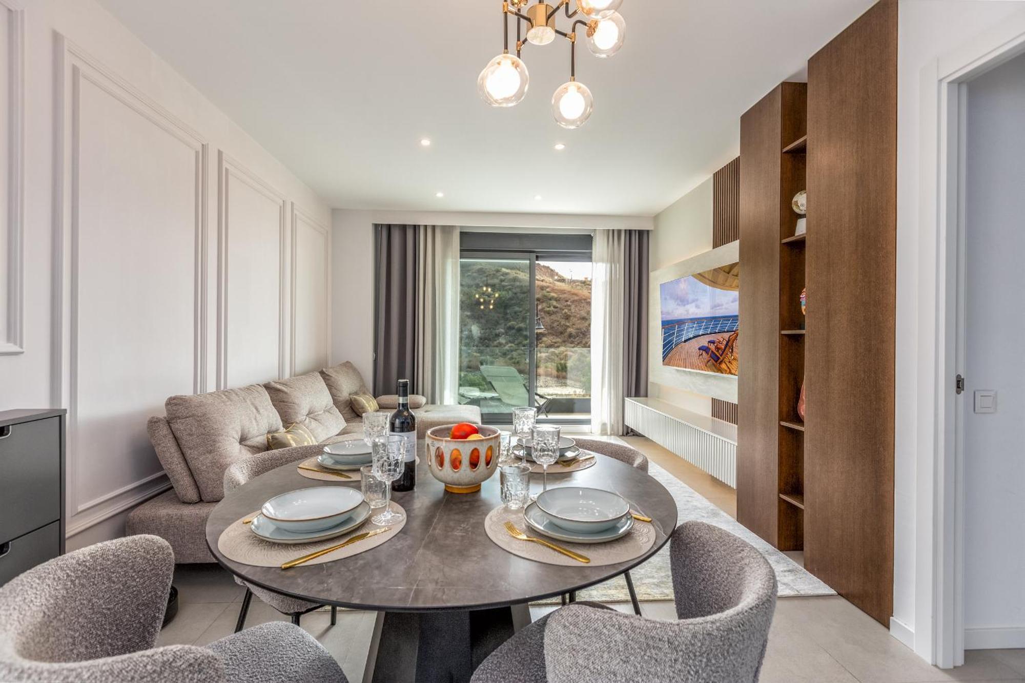 Apartment Vivi Homes - Sunny Views Wellness, Gym, Pool & Sea View Fuengirola