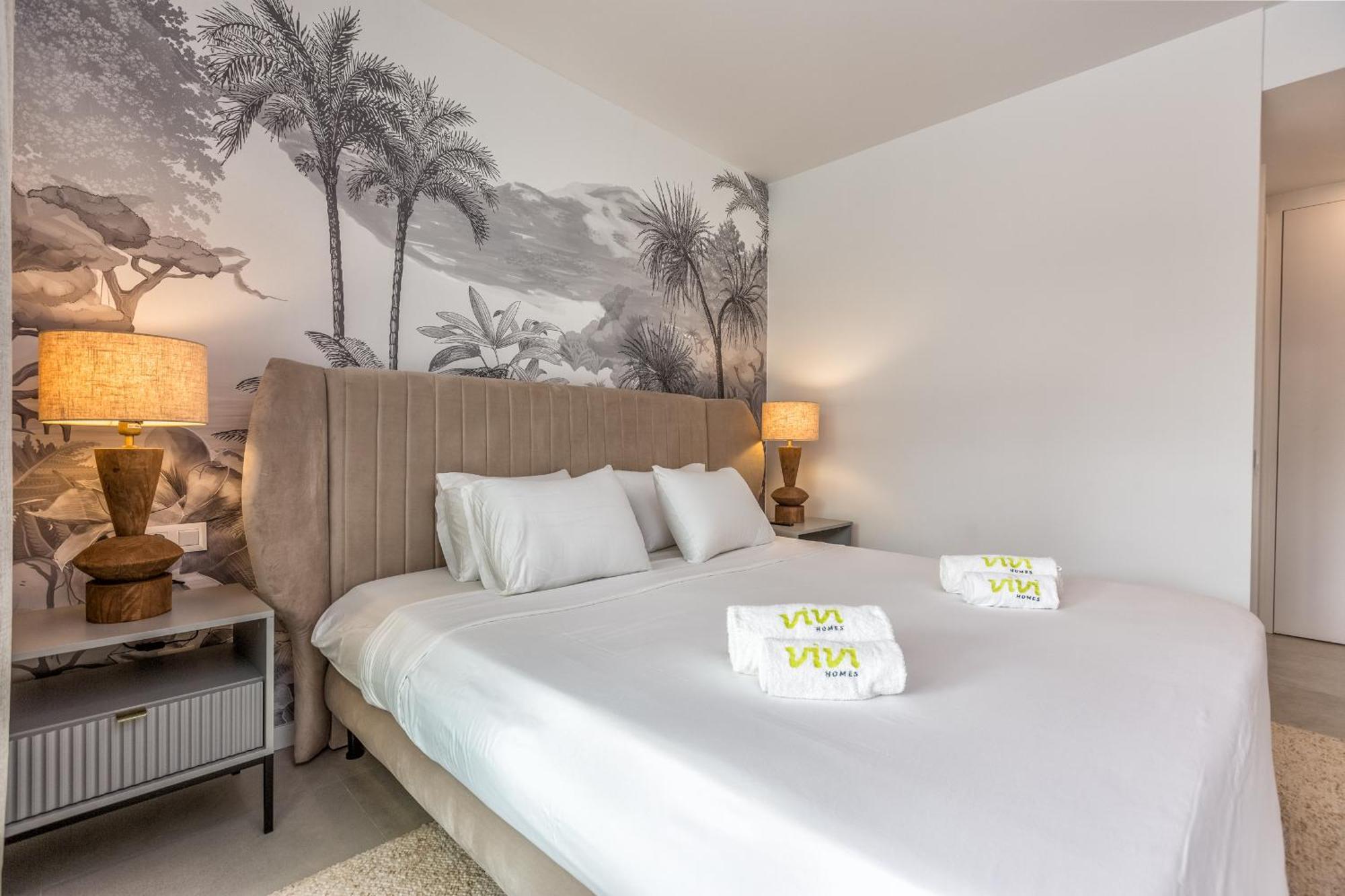 Vivi Homes - Sunny Views Wellness, Gym, Pool & Sea View