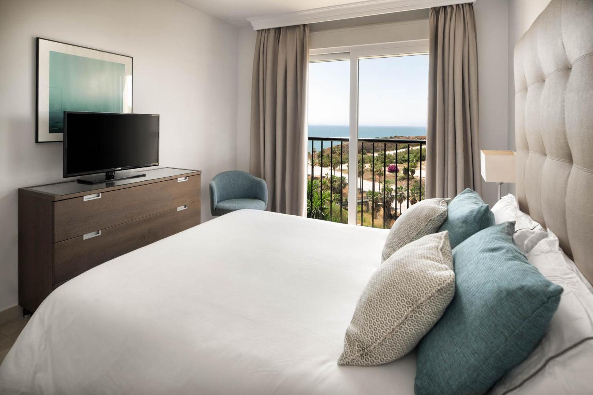 Beautiful With Stunning Sea Views, Perfect For Relaxation Fuengirola