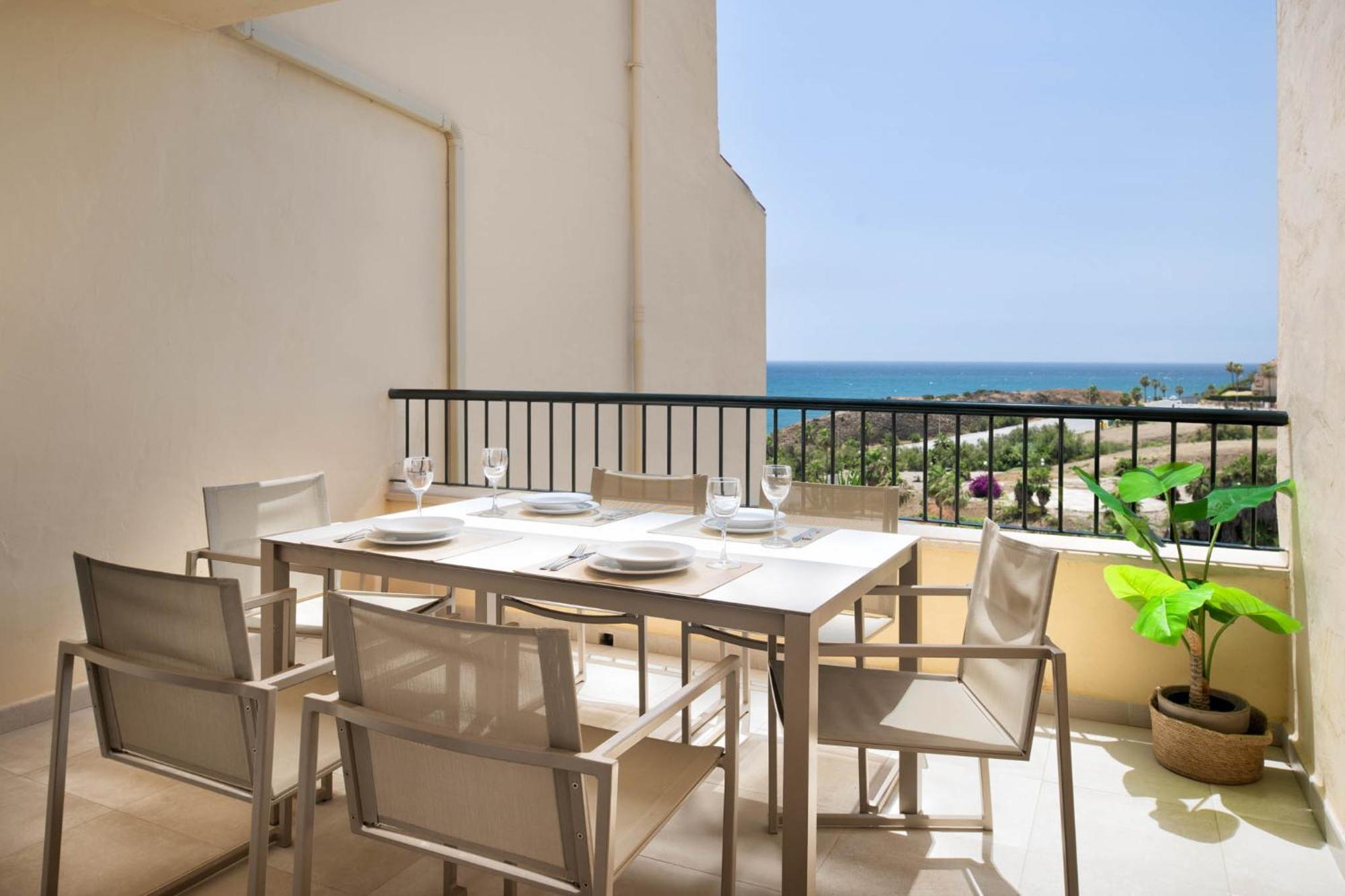 Beautiful With Stunning Sea Views, Perfect For Relaxation Appartement