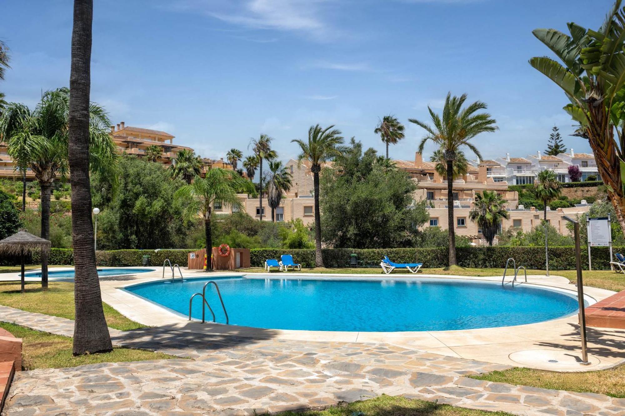 Beautiful With Stunning Sea Views, Perfect For Relaxation Appartement *
