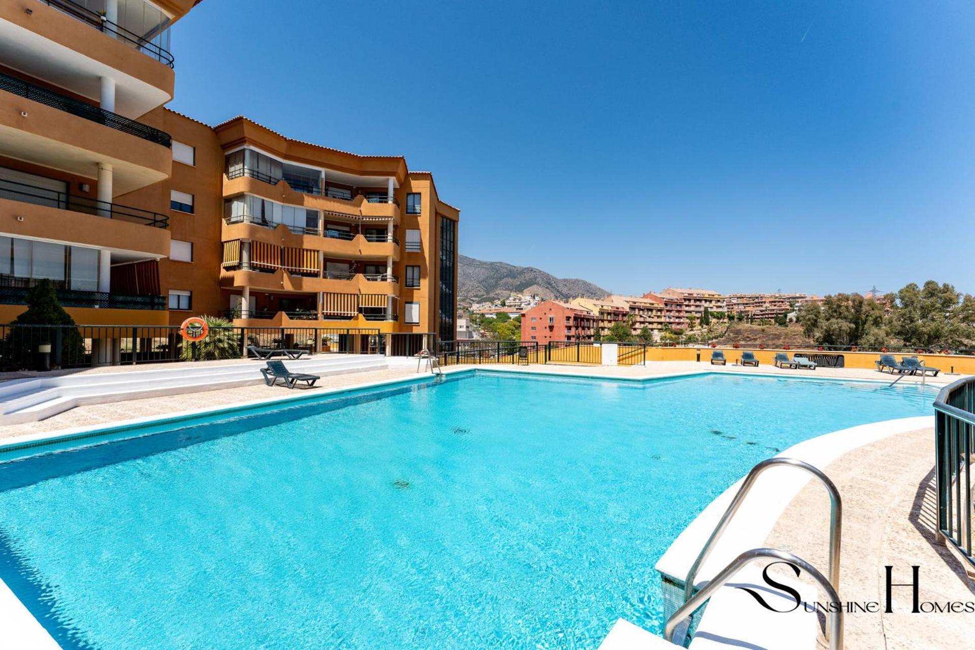 Apartment Tranquil 2 Bed 2 Bath Retreat, Pool, Parking Fuengirola