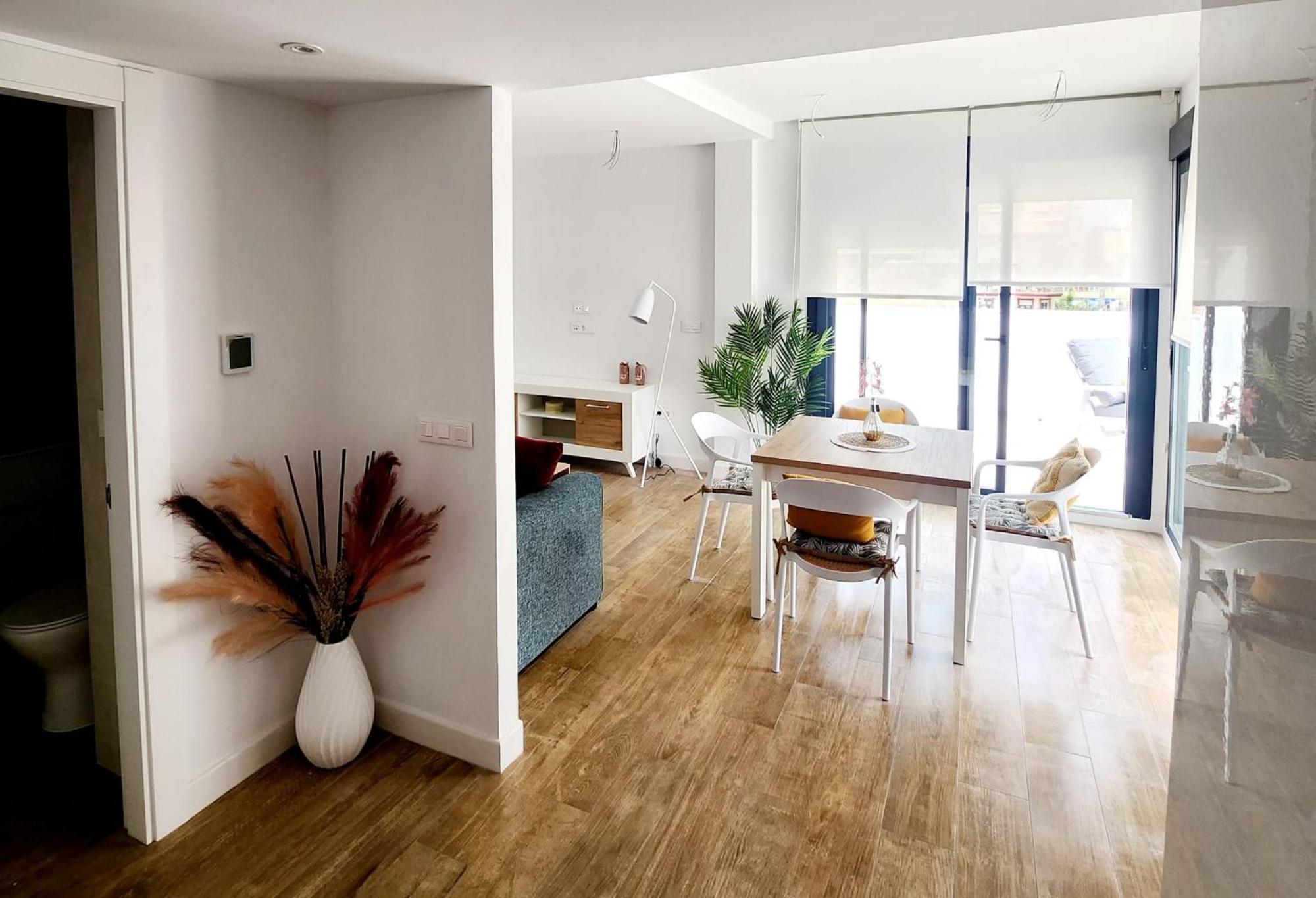 Novamar Apartamentos, Independientes Con Terraza, Dos Dormitorios, Salon Y Cocina Independiente, Ubicados En Centro De Y A La Playa, Wifi De Alta Velocidad Apartment Fuengirola