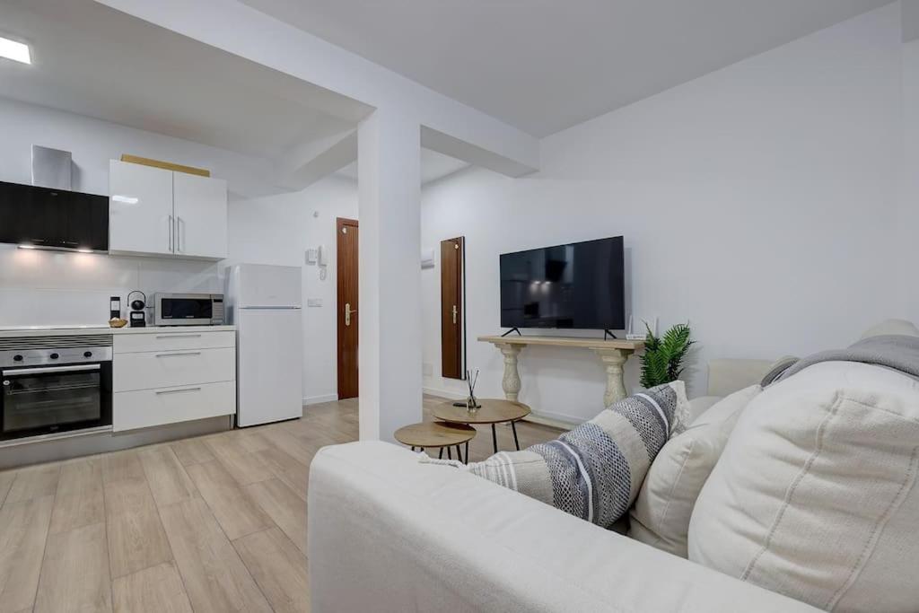 Apartment Modern & Vibrant, Urban Flat Fuengirola