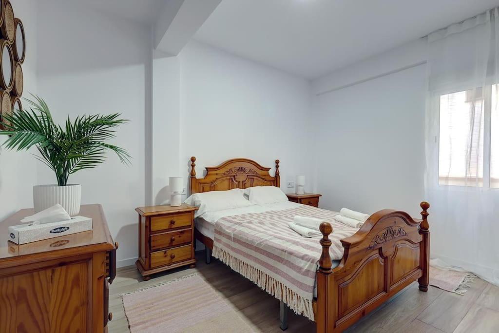 Modern & Vibrant, Urban Flat * Fuengirola