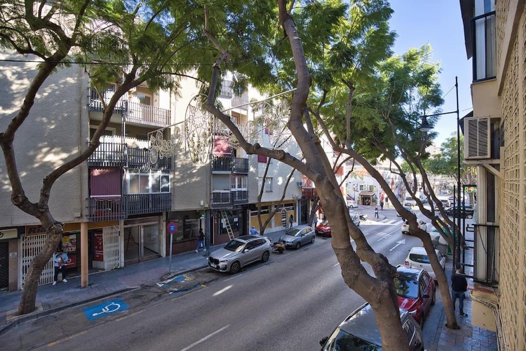 Modern & Vibrant, Urban Flat * Fuengirola