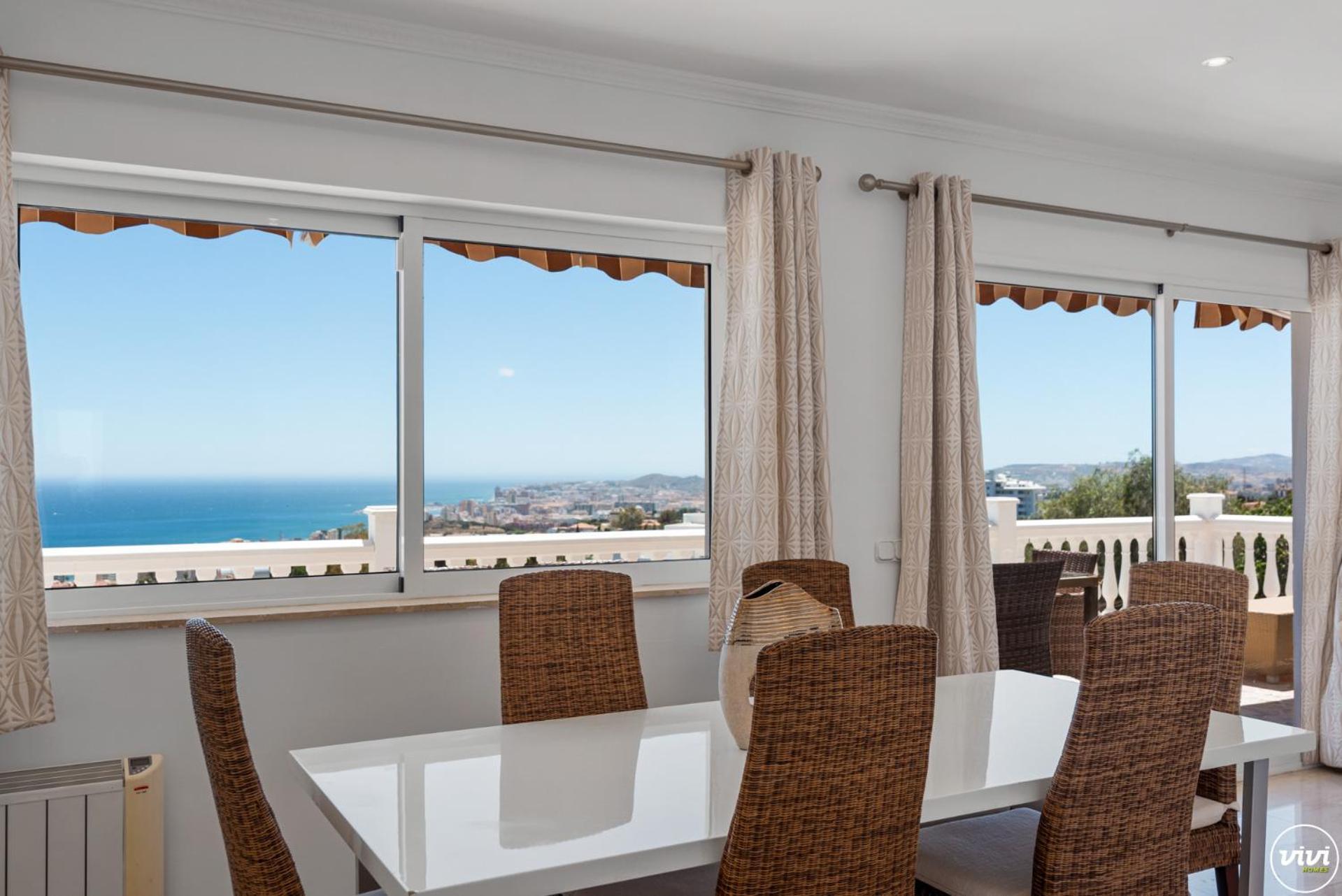 De Haro - Garden, Terrace, Pool & Sea View Villa Fuengirola