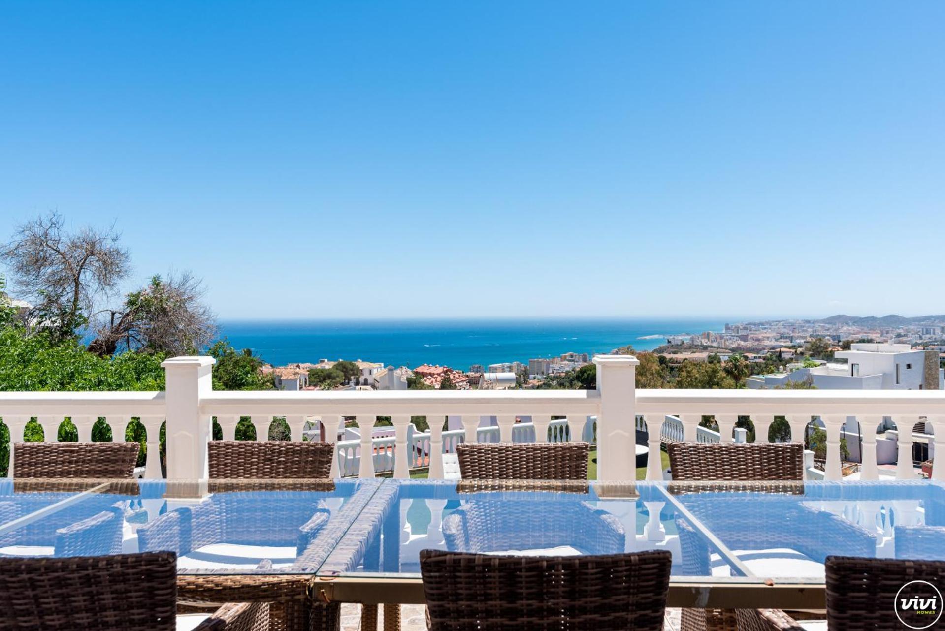 Villa De Haro - Garden, Terrace, Pool & Sea View *