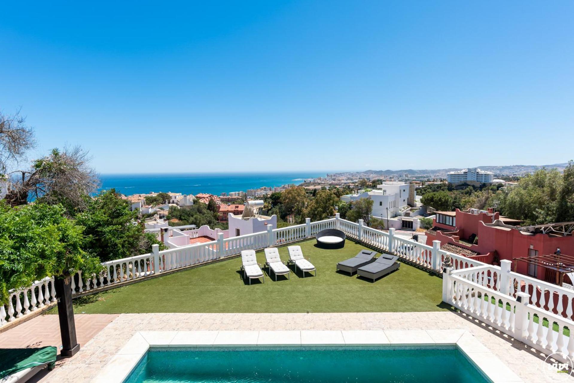 De Haro - Garden, Terrace, Pool & Sea View * Fuengirola