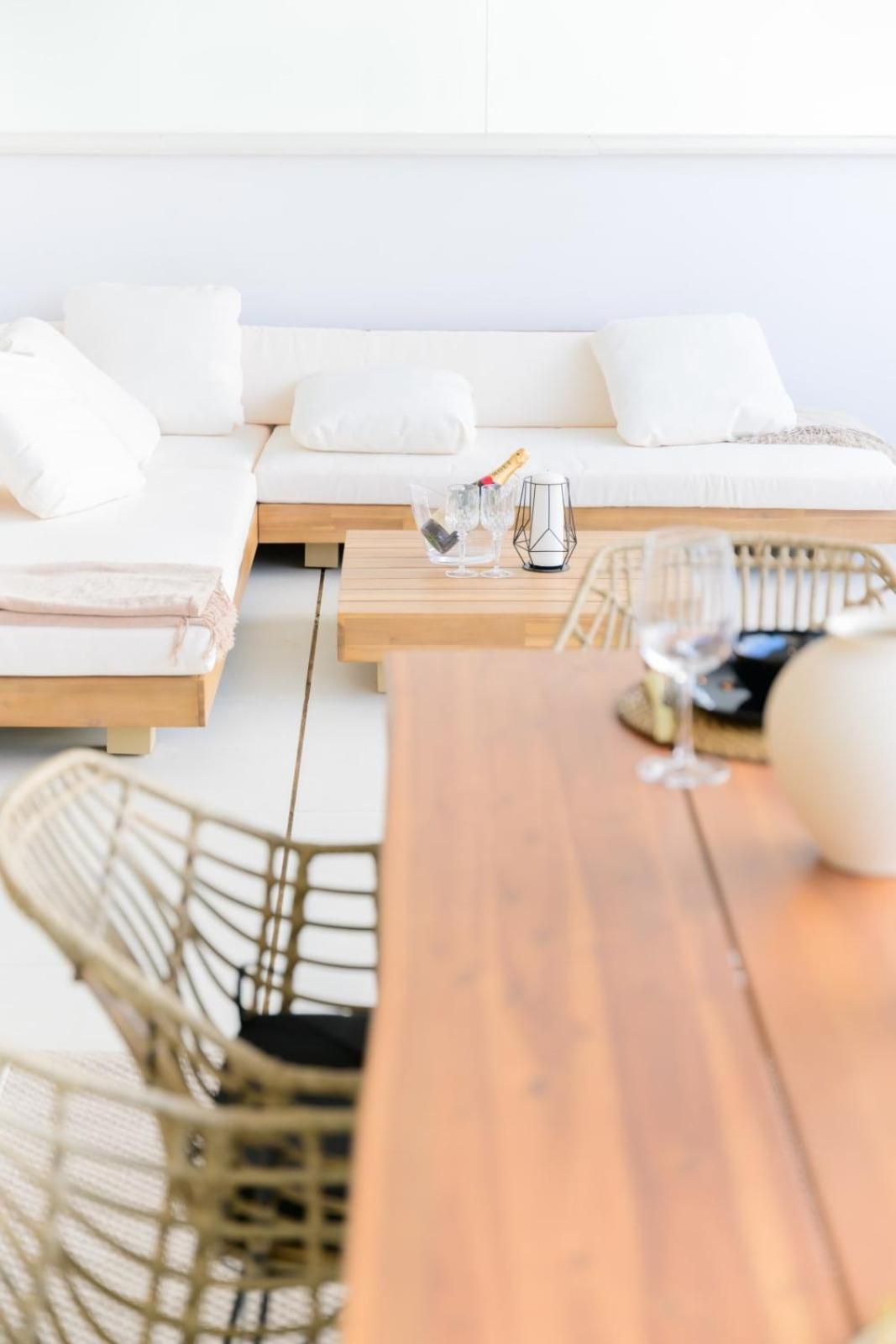 Beautiful West Facing 2-bedroom In The Prestigous Higueron West Apartment Fuengirola