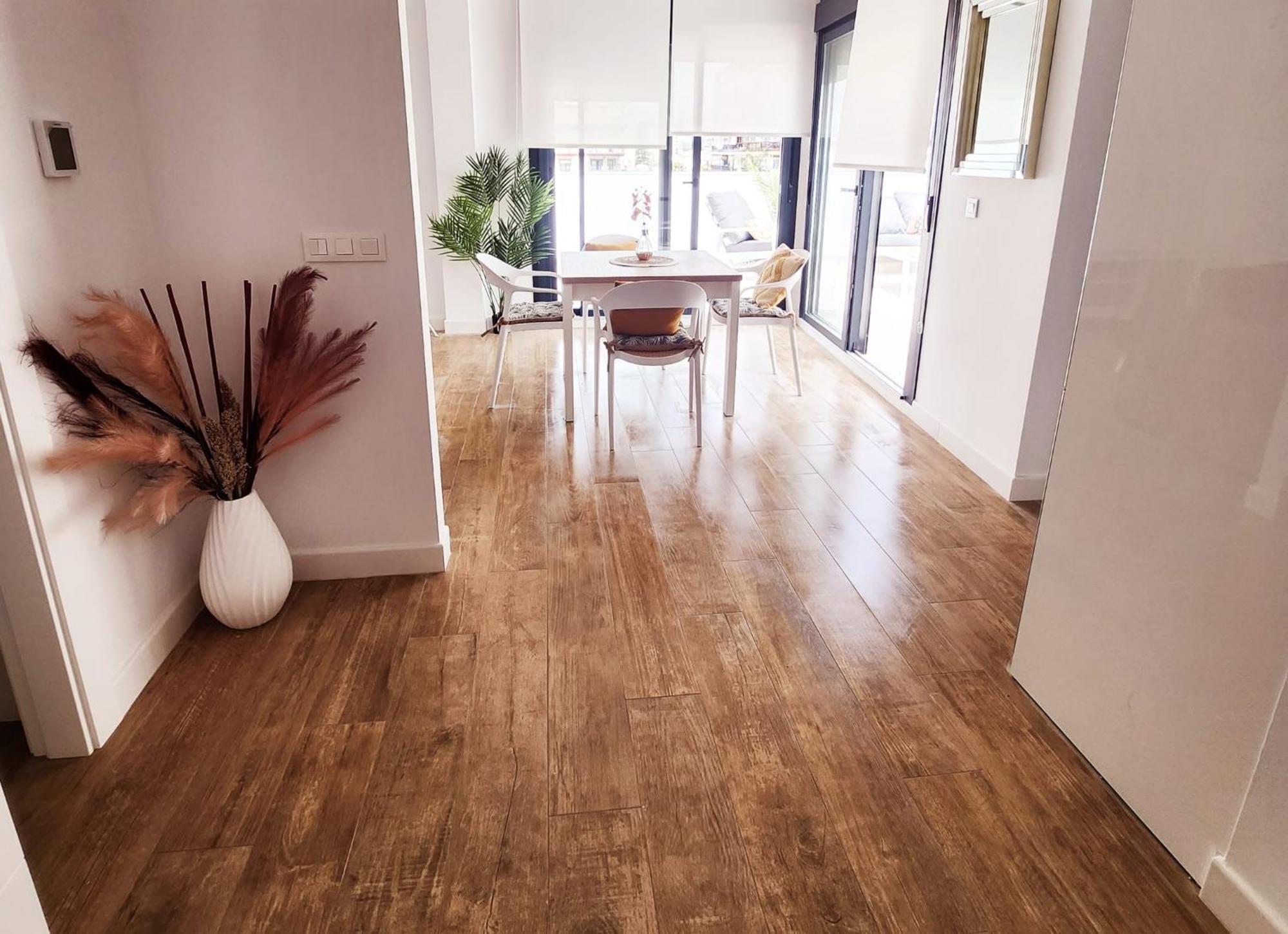 Novamar Apartamentos, Independientes Con Terraza, Dos Dormitorios, Salon Y Cocina Independiente, Ubicados En Centro De Y A La Playa, Wifi De Alta Velocidad
