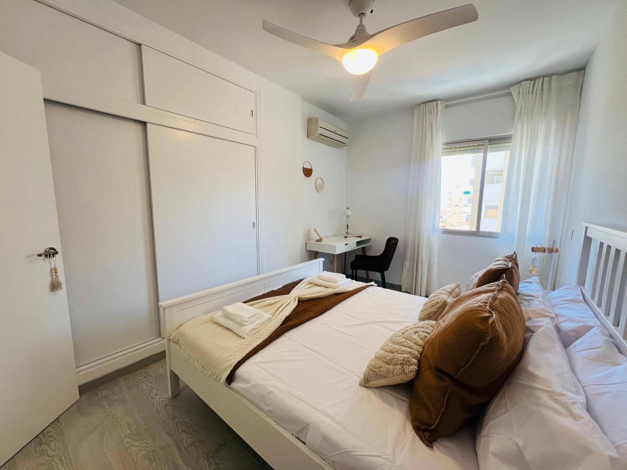 Boliches, Nuevo, 3d, Wifi, Aacc, 8 Apartamento *