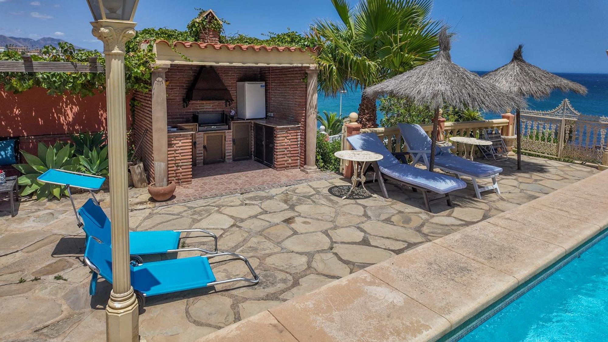 Villa Sea View With Private Pool And Gardens 5 Bedrooms Fuengirola