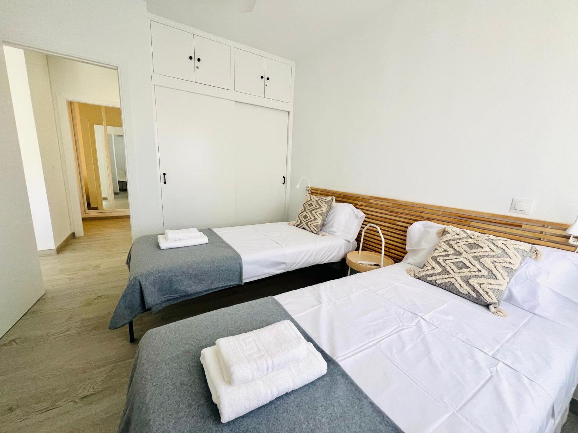 Apartamento Boliches, Nuevo, 3d, Wifi, Aacc, 8 *
