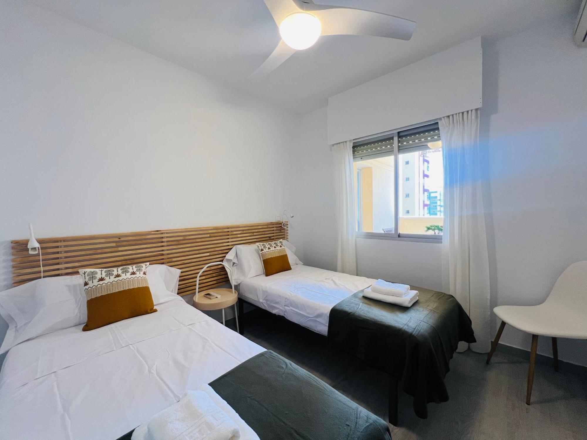 Apartamento Boliches, Nuevo, 3d, Wifi, Aacc, 8 *