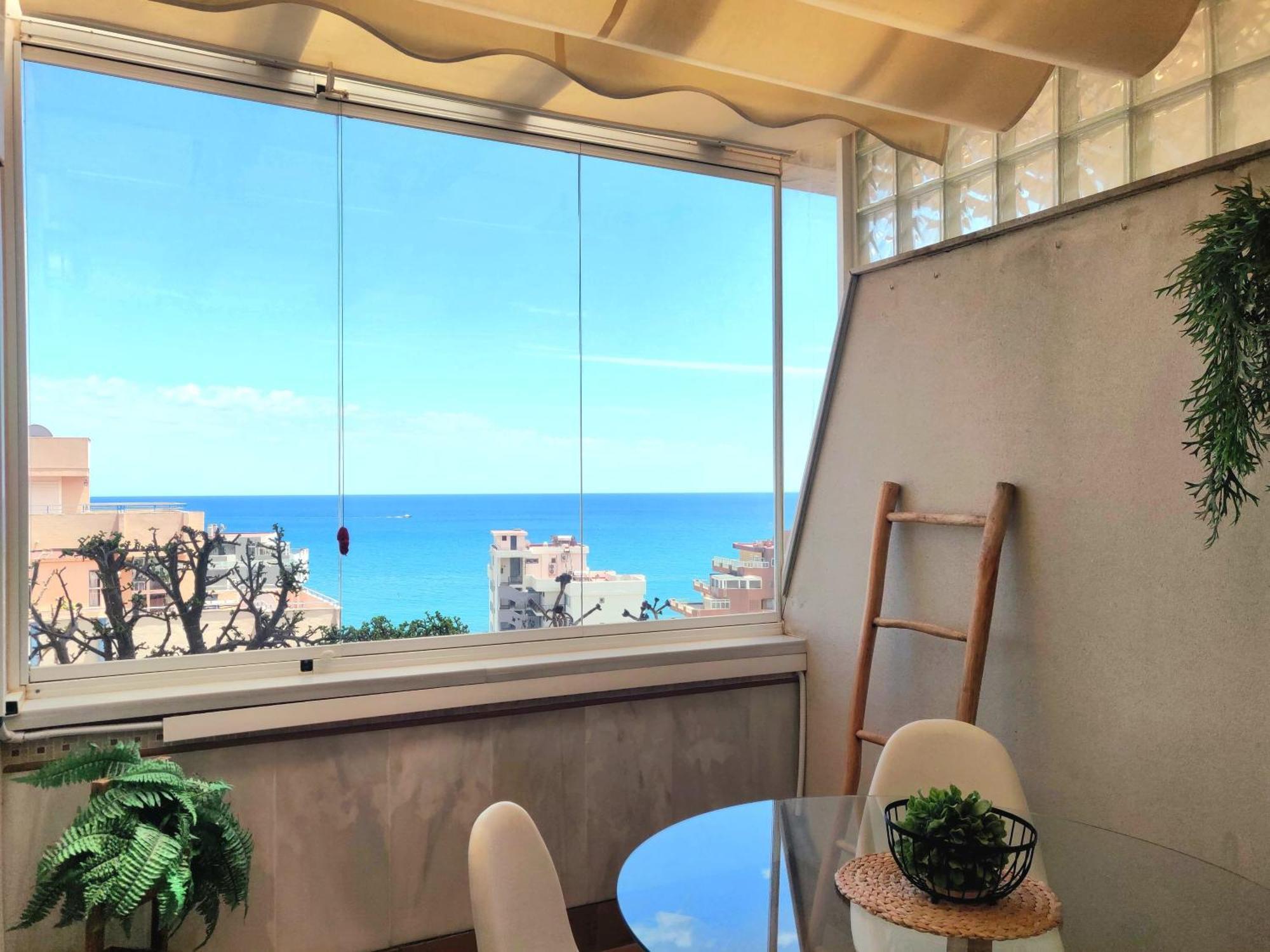 Appartement Lujoso Atico Con Vistas Al Mar, Piscina & Parking