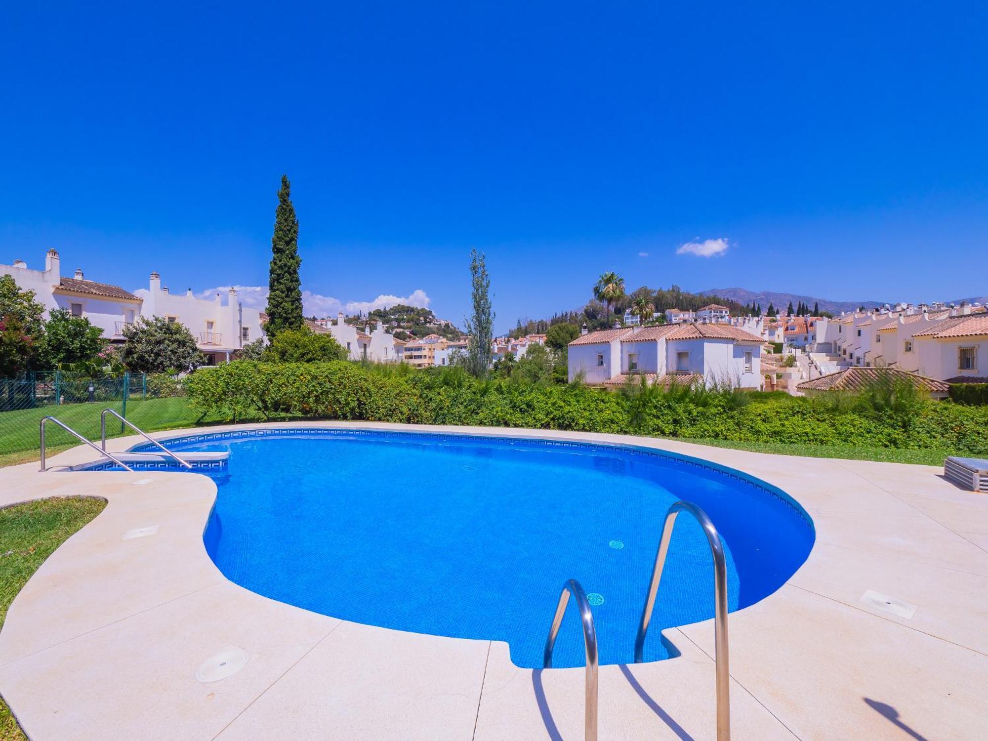 Holiday home Cubo's Townhouse Sierrezuela *