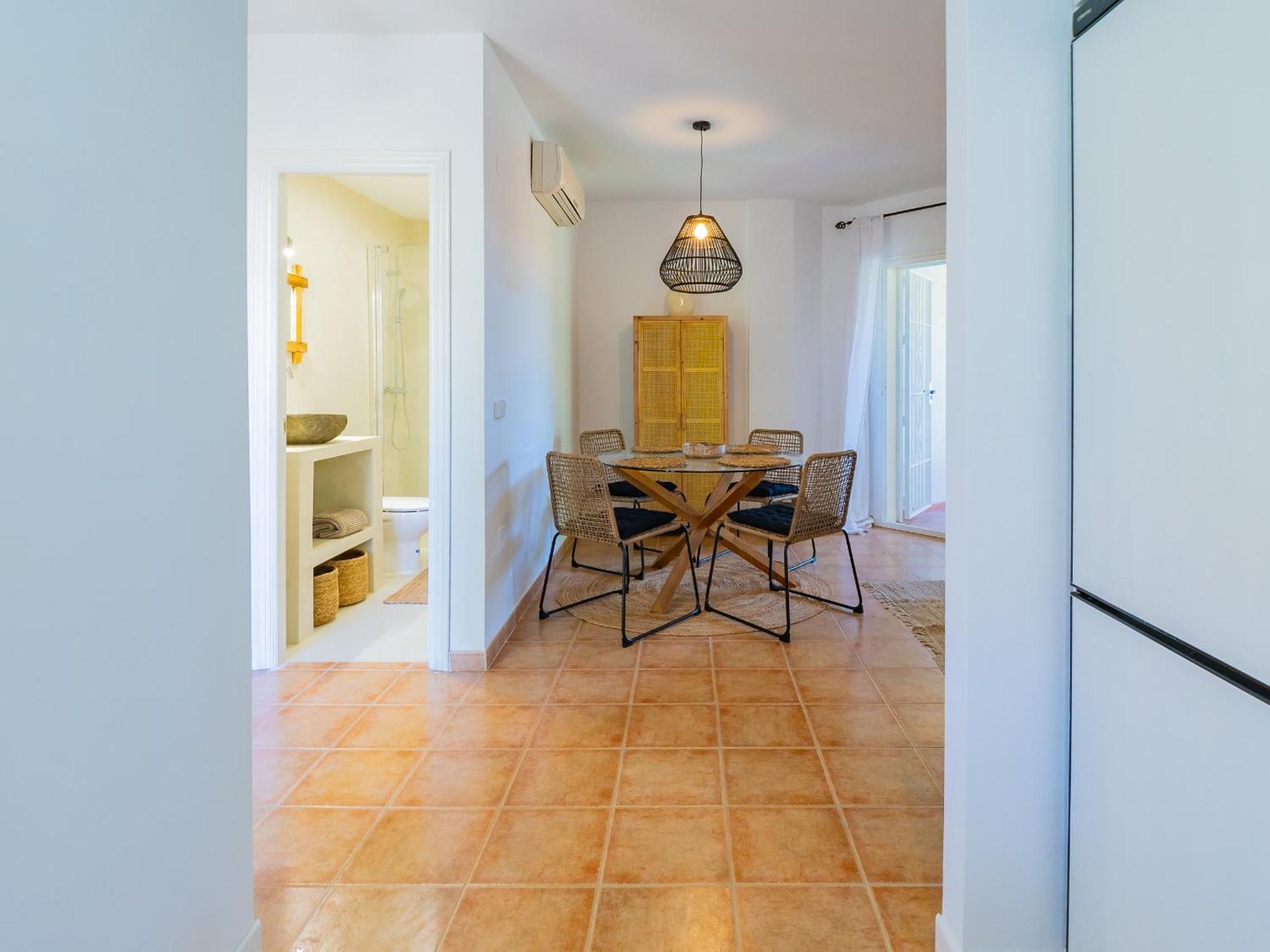 Cubo's Townhouse Sierrezuela Casa de férias