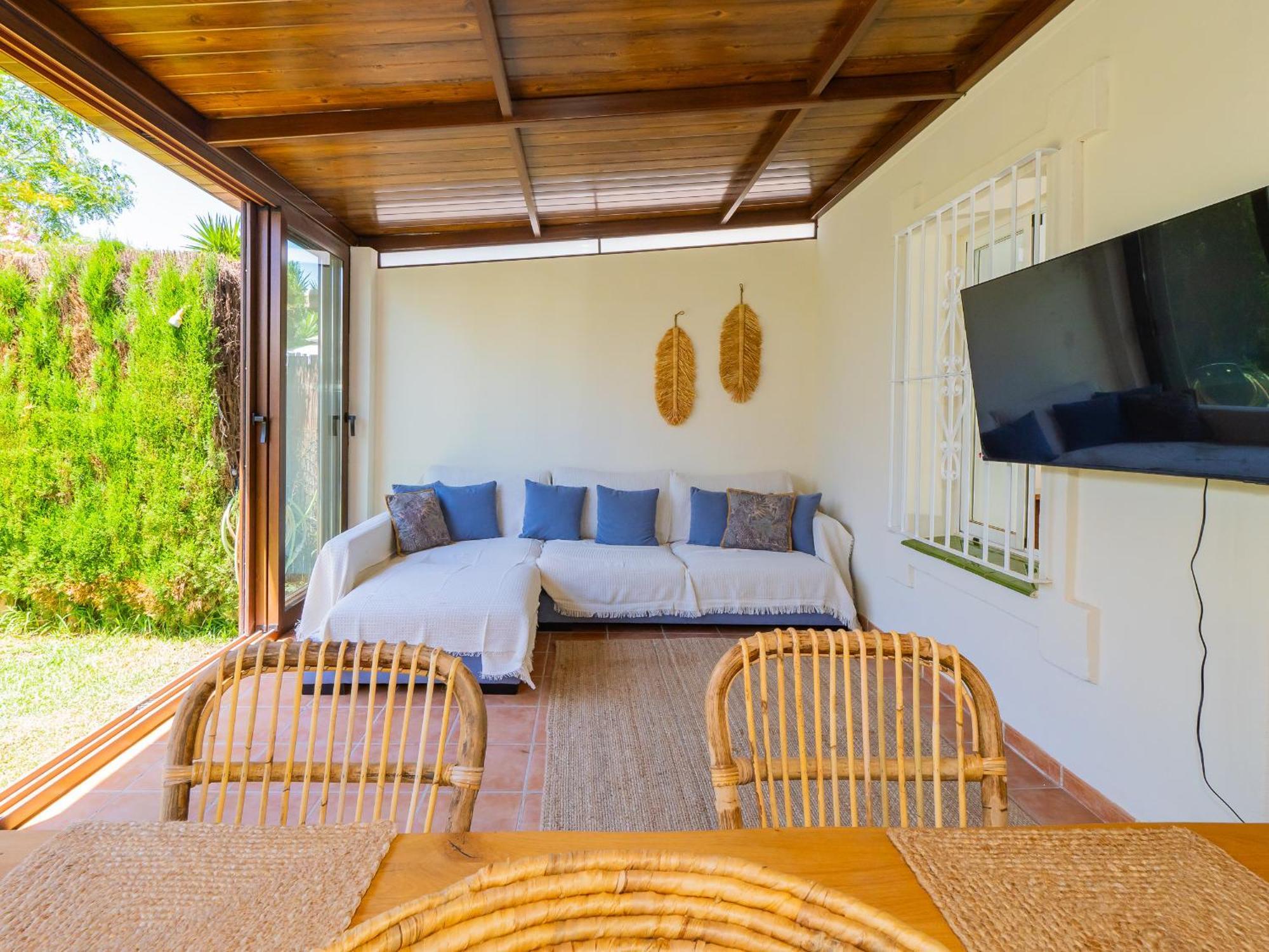 Cubo's Townhouse Sierrezuela * Fuengirola