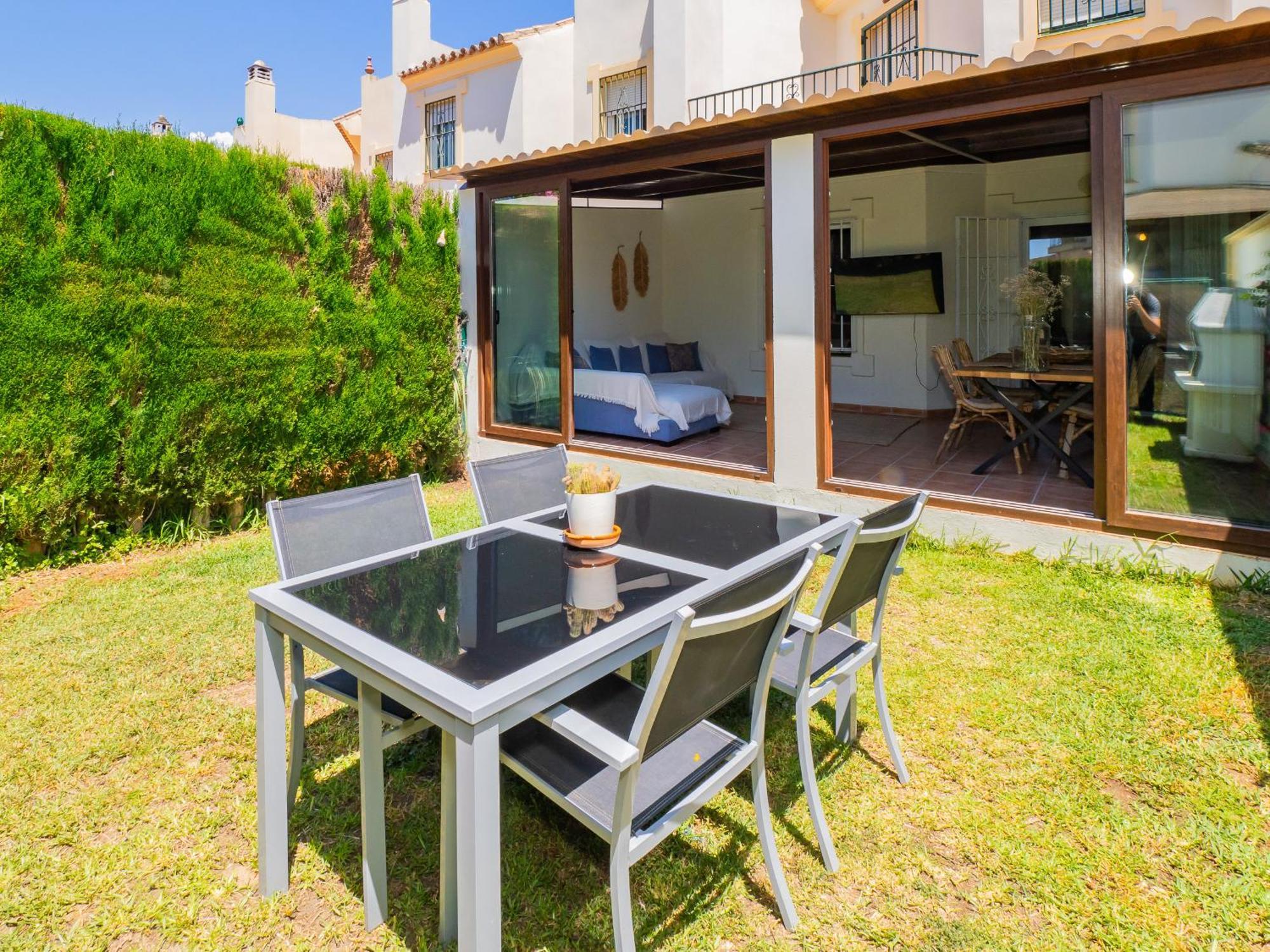Cubo's Townhouse Sierrezuela *