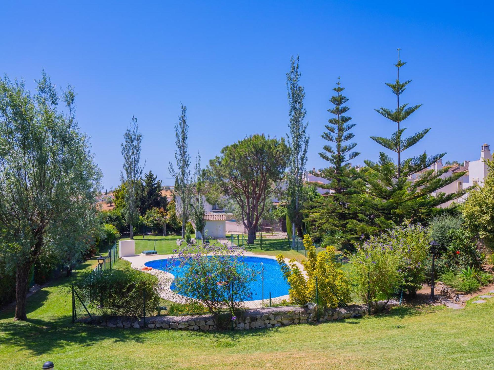 Holiday home Cubo's Townhouse Sierrezuela *