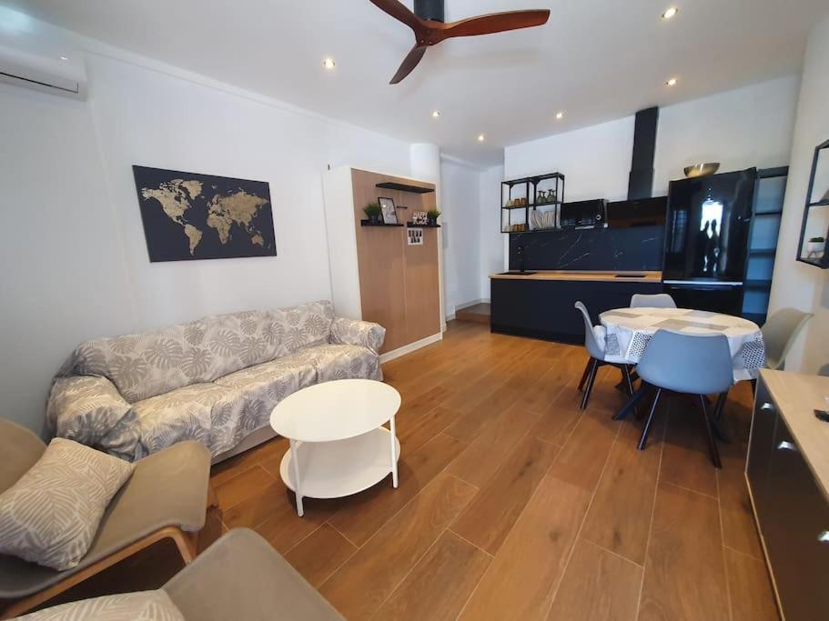 Tu Vacacional - Completamente Renovado 50m Playa Apartment Fuengirola
