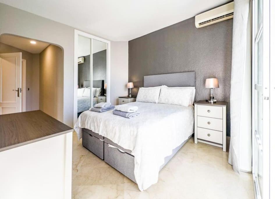 99 - Cozy In Matchroom Club, Mijas Golf