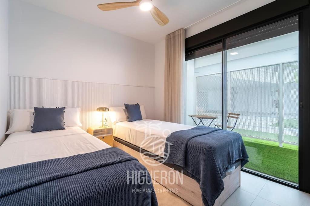 Apartment Higueronrentals Sea Breeze