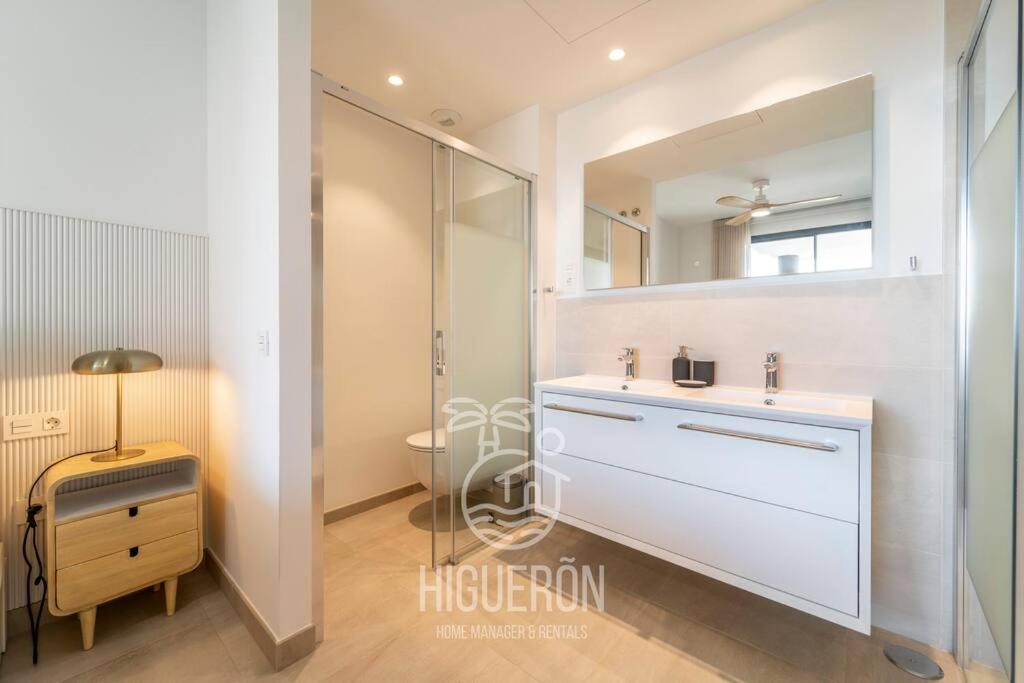 Higueronrentals Sea Breeze *