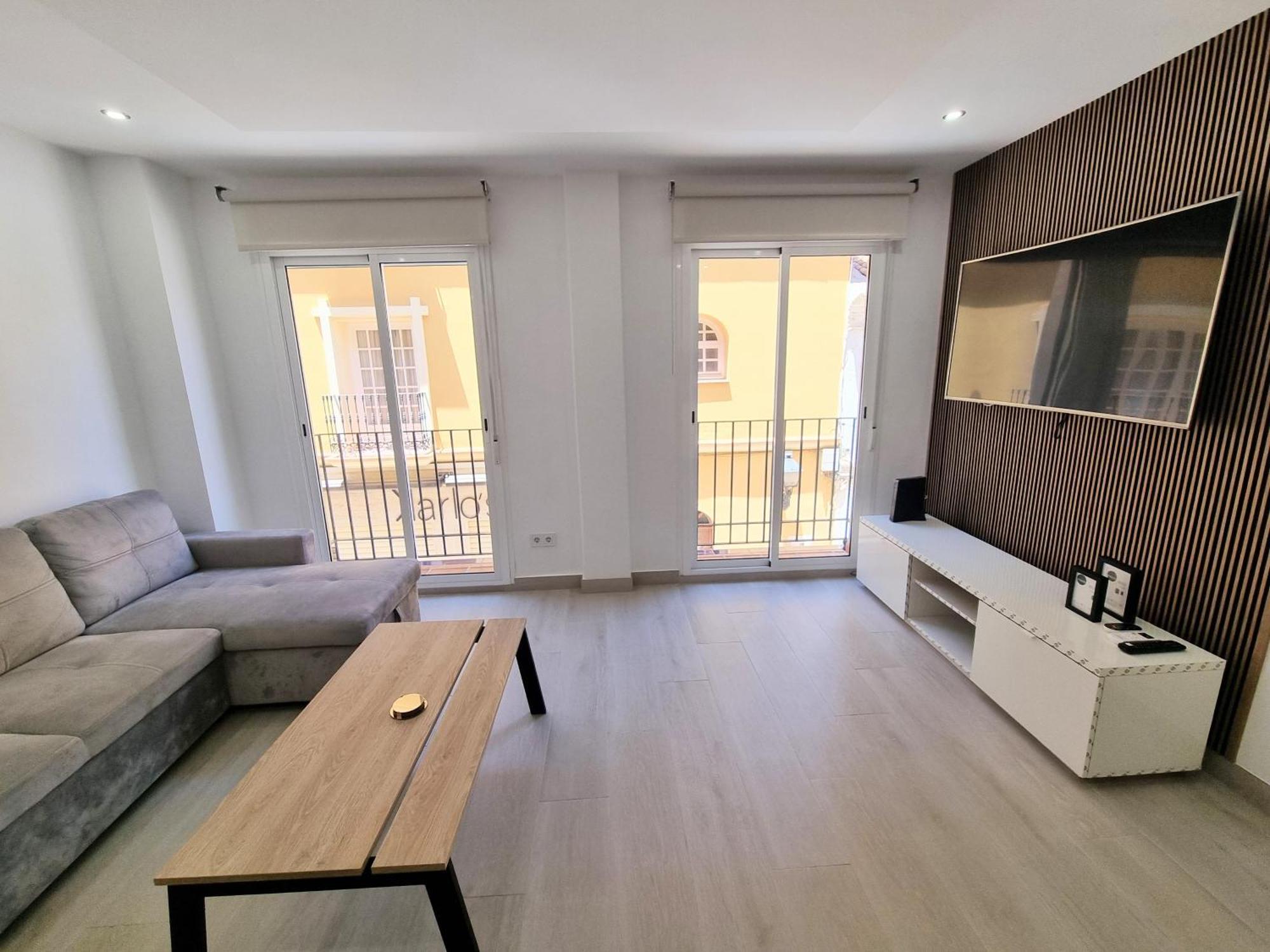 Aljaima I Center And Apartamento *
