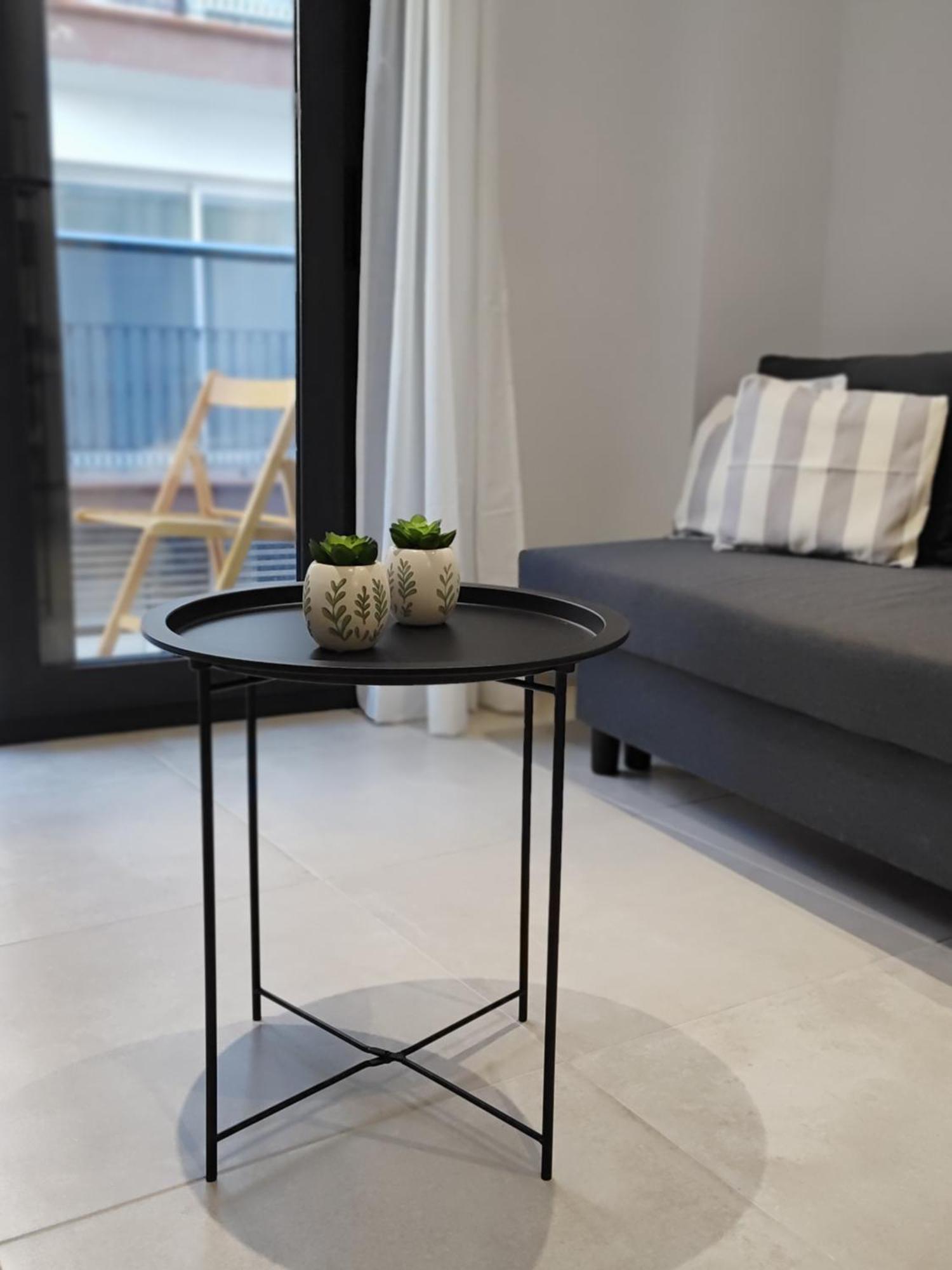 Apartment Am Chinorros Square.