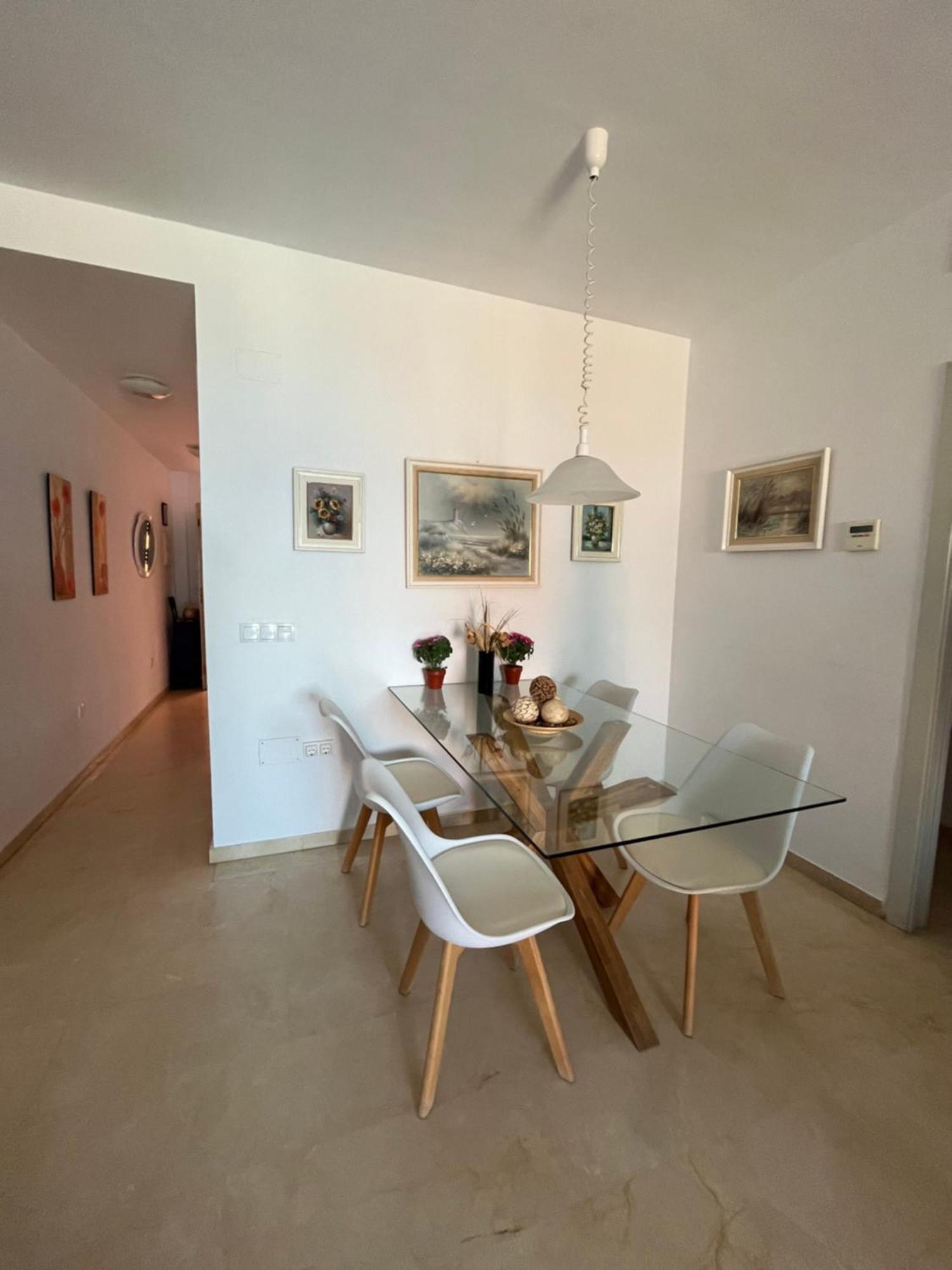 Apartamento Atico Con Vistas Al Mar Y Con Piscina Frente A Castillo Sohail *