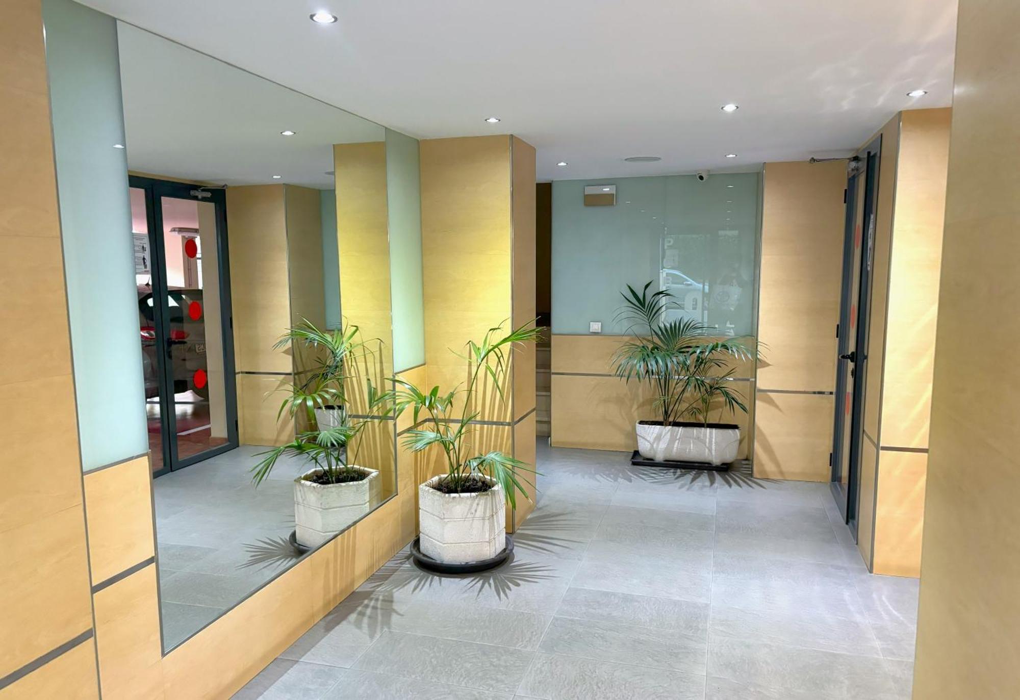 Evans Realty Bf Parking & Piscina & Terraza *