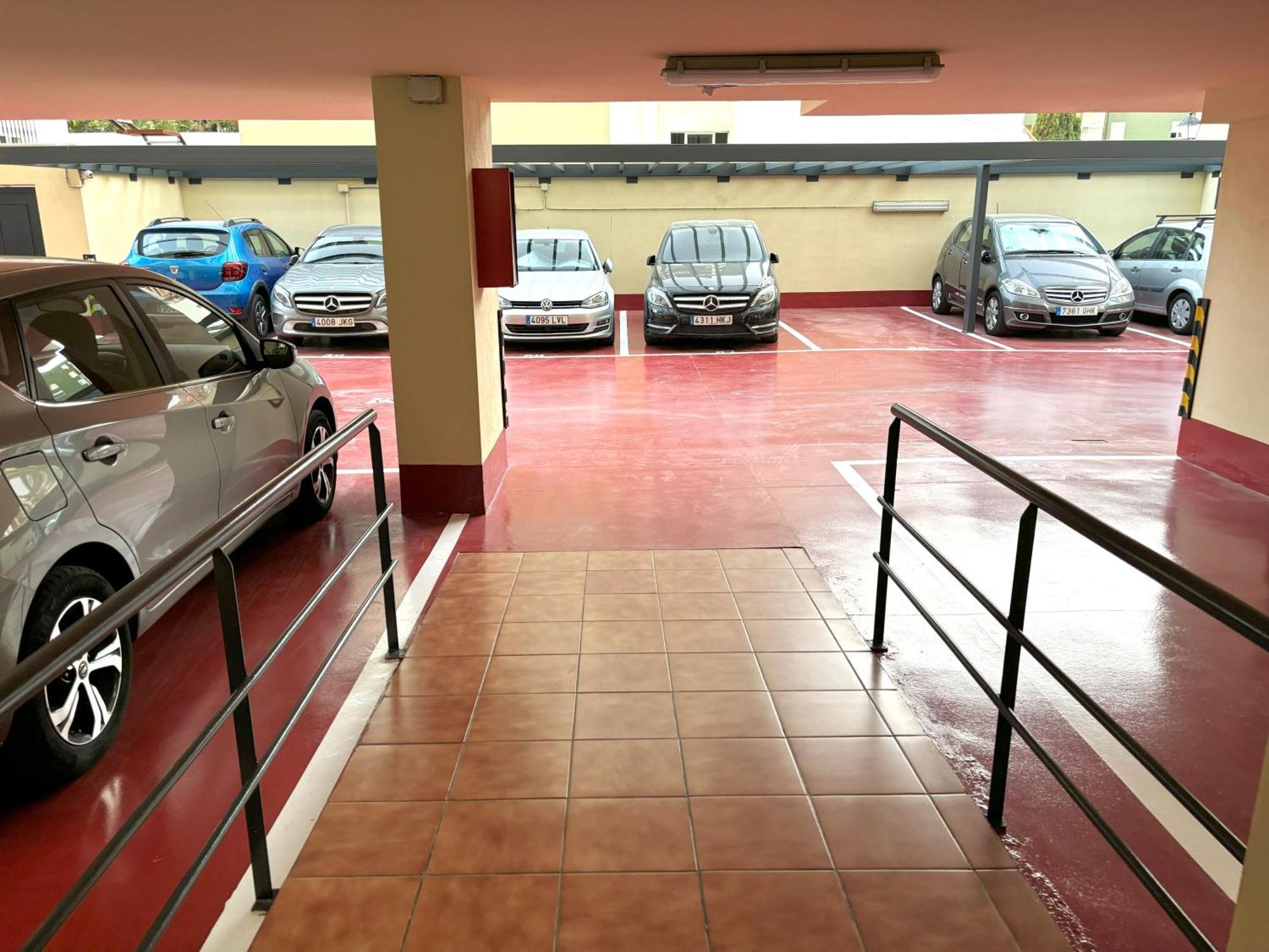 Evans Realty Bf Parking & Piscina & Terraza Fuengirola