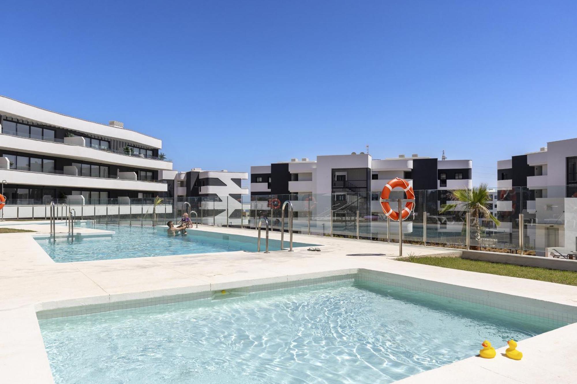 Appartement Modern Luxury With Terrace In Higueron *