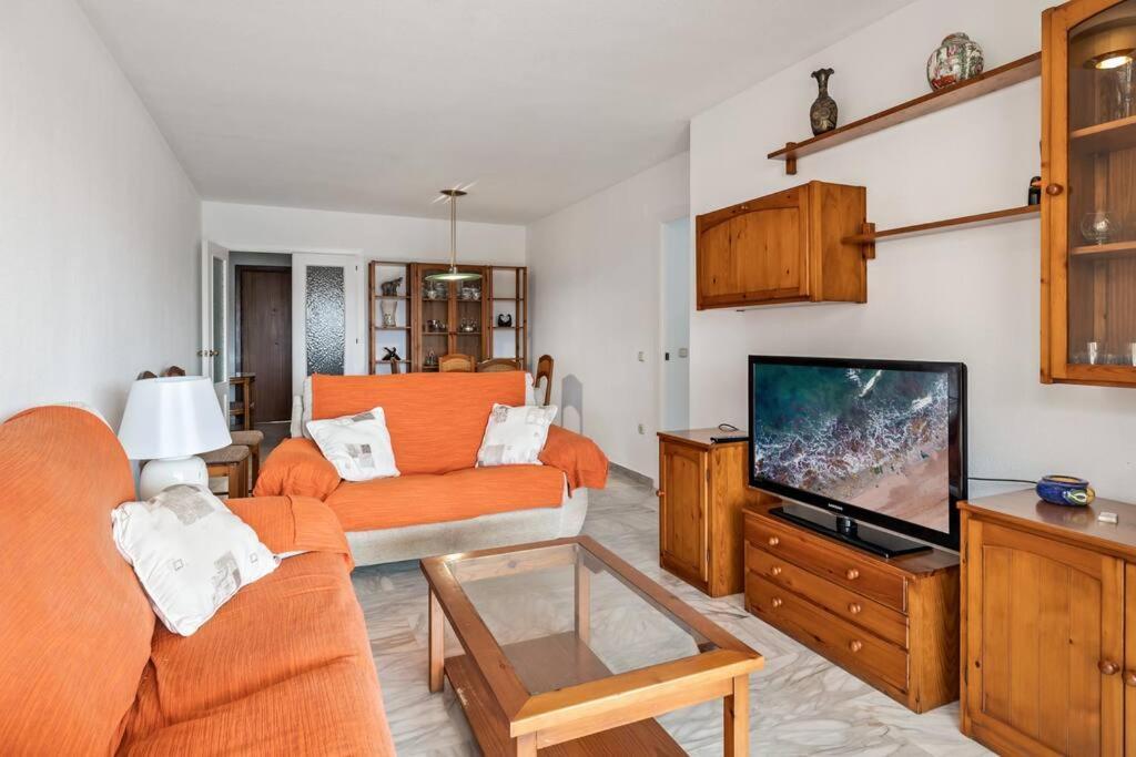 Apartment Amazing 3br, 2 Bath Apart, Close To The Sea *